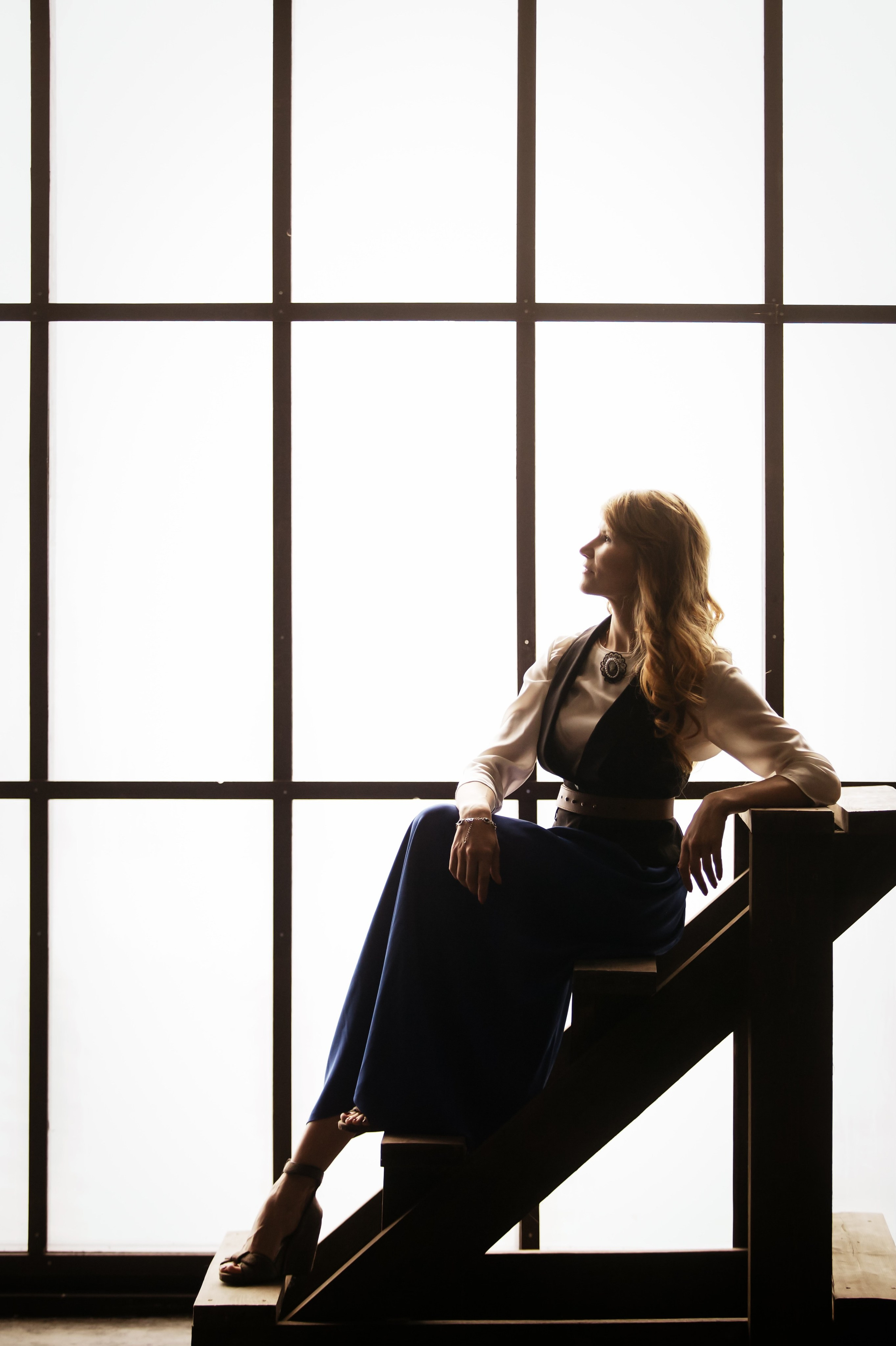 Съемка для двух сестер в студии. Фотографы в Москве Светлана Устинова и Сергей Грачев