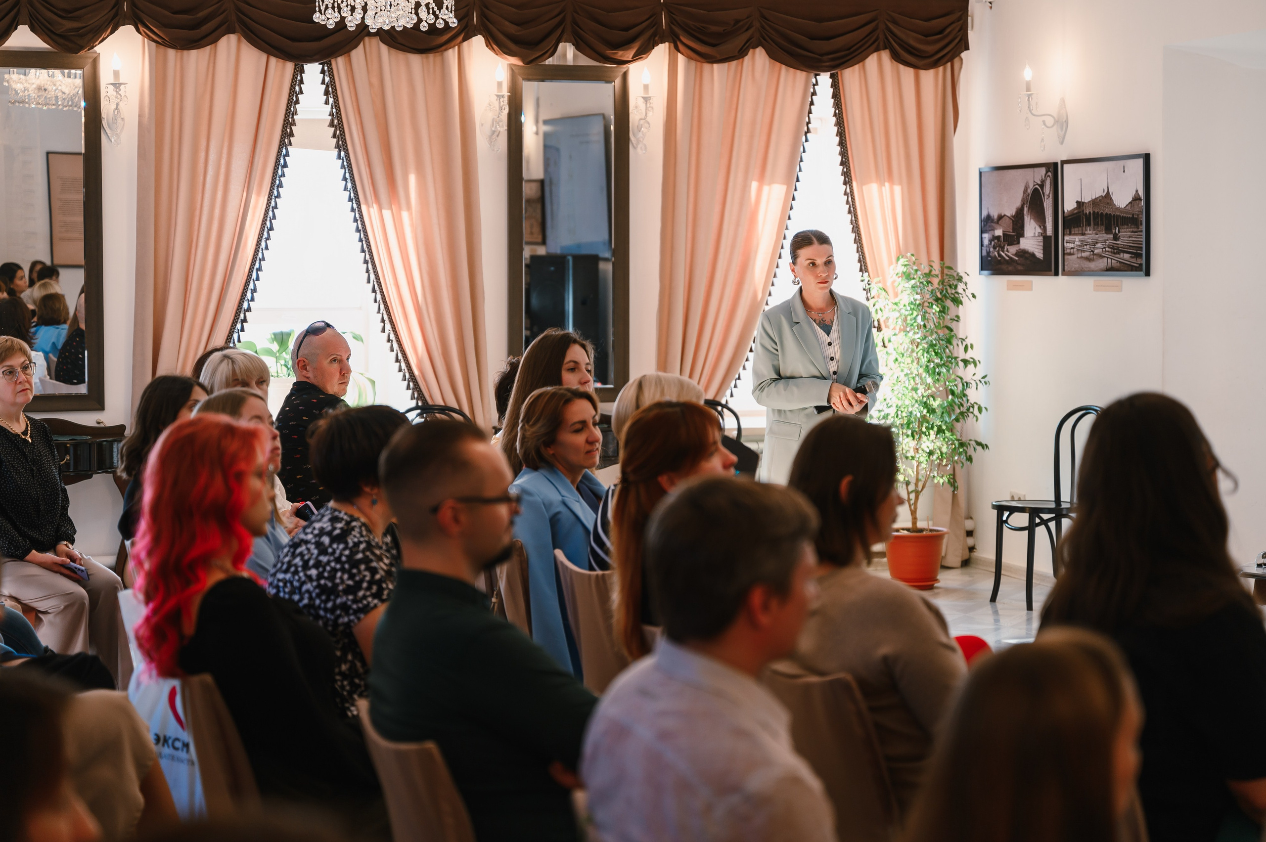 «Евгений Онегин»: лекция в особняке. Wedding and family photographer USA