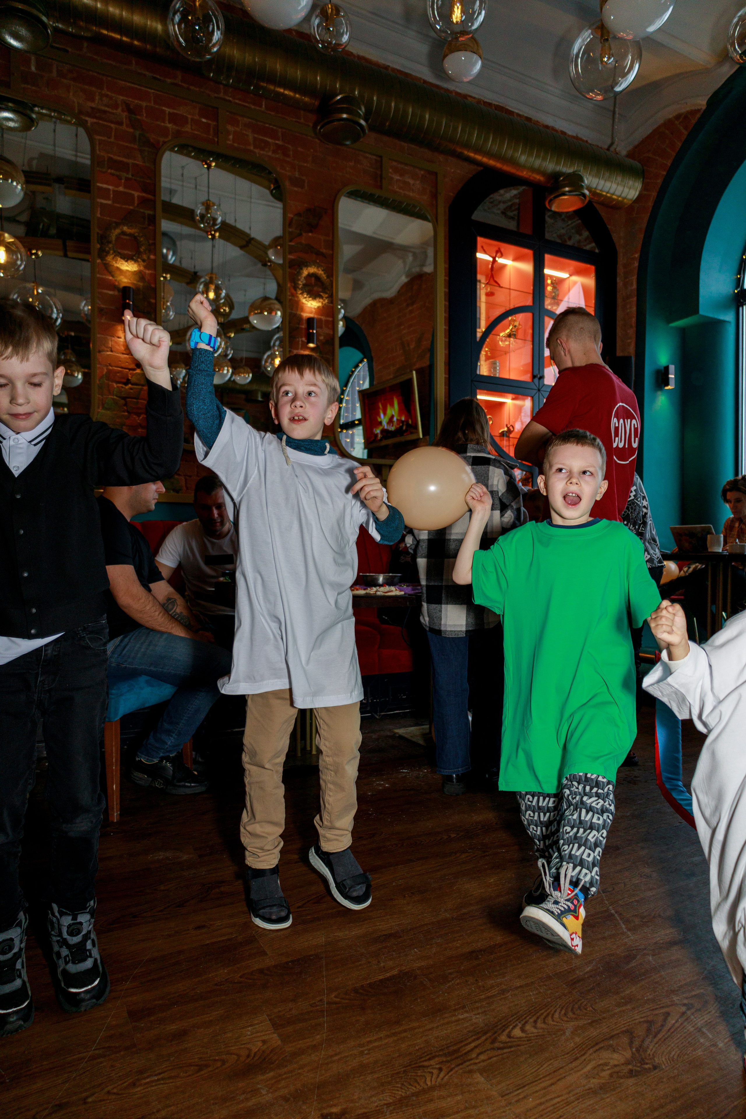 День рождение кафе. Фотограф Надршина Лилия