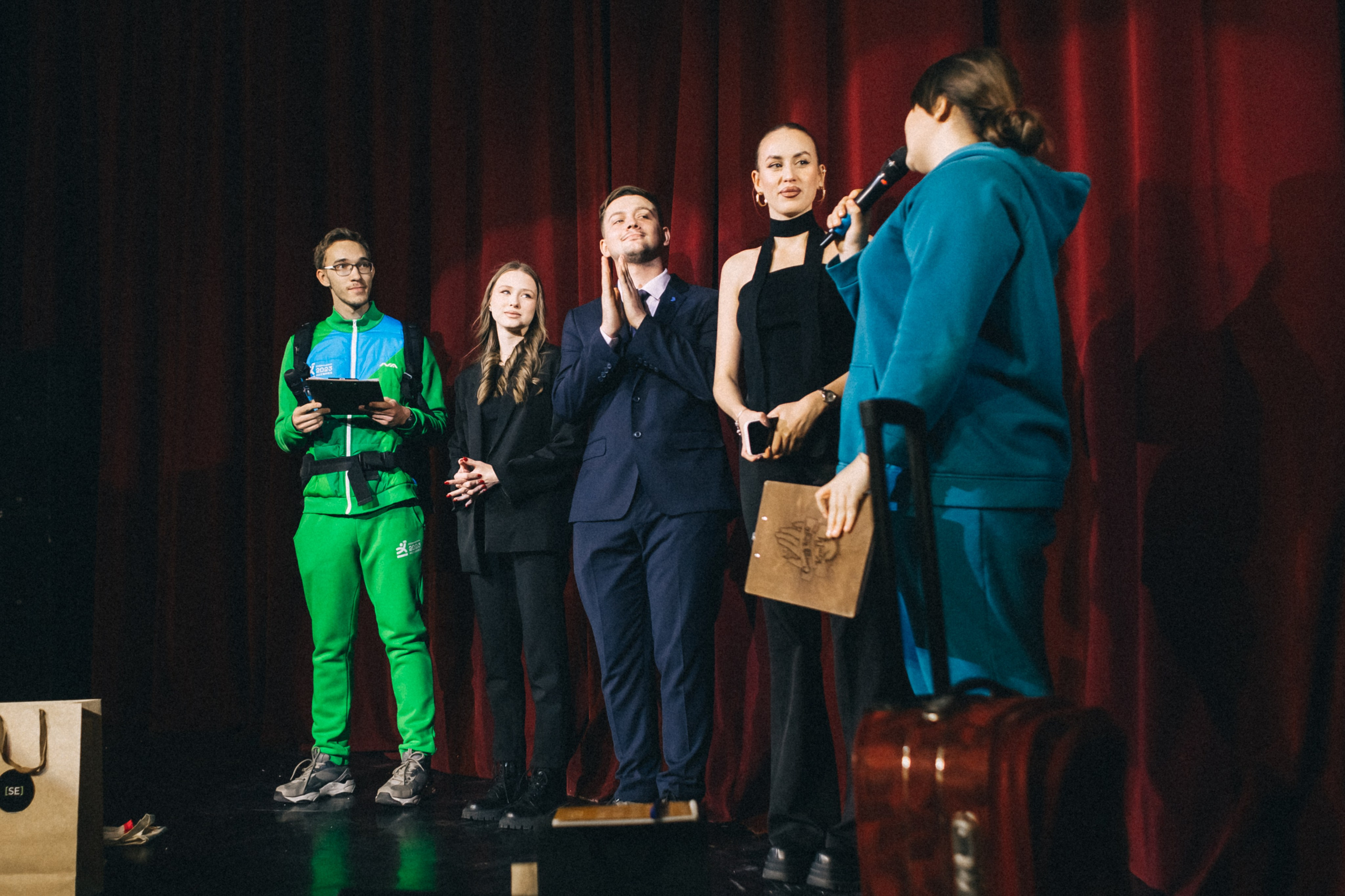 Первый снег — ИФИЯМ «Снежный ком». Фотограф Кемерово | Сергей