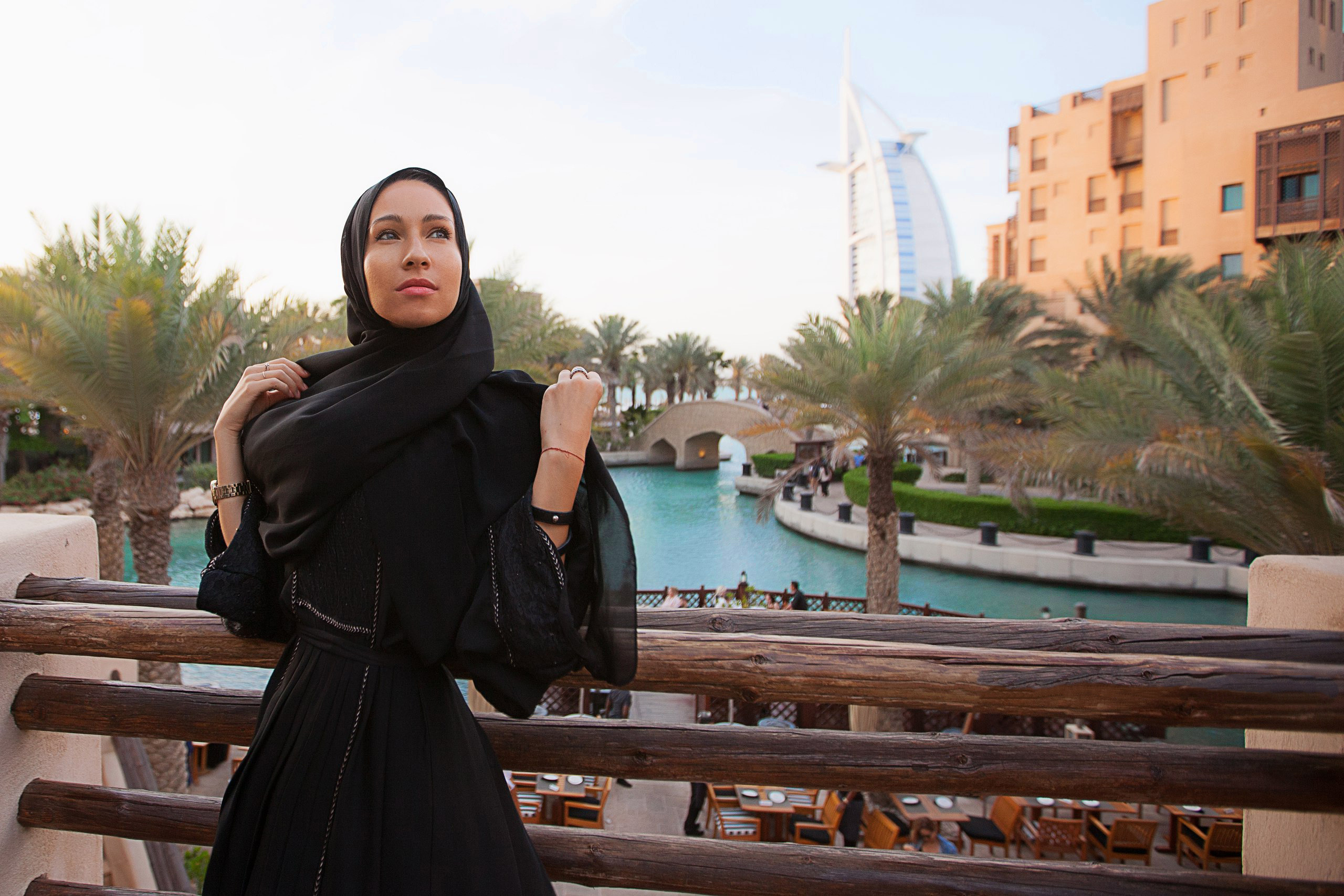 Женский портрет в Дубае. Фотограф-портретист Евгения Синкевич в Риге и Европе