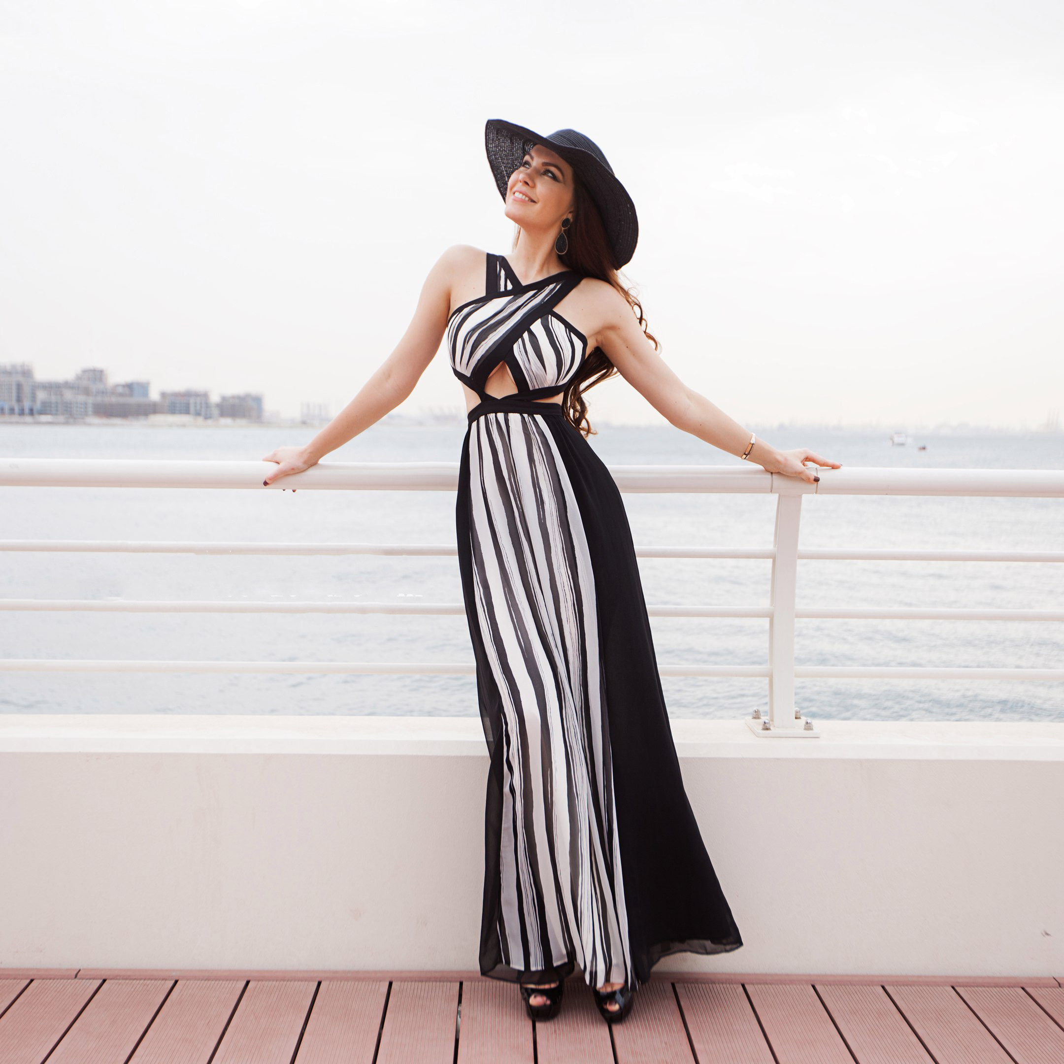 Женский портрет в Дубае. Фотограф-портретист Евгения Синкевич в Риге и Европе