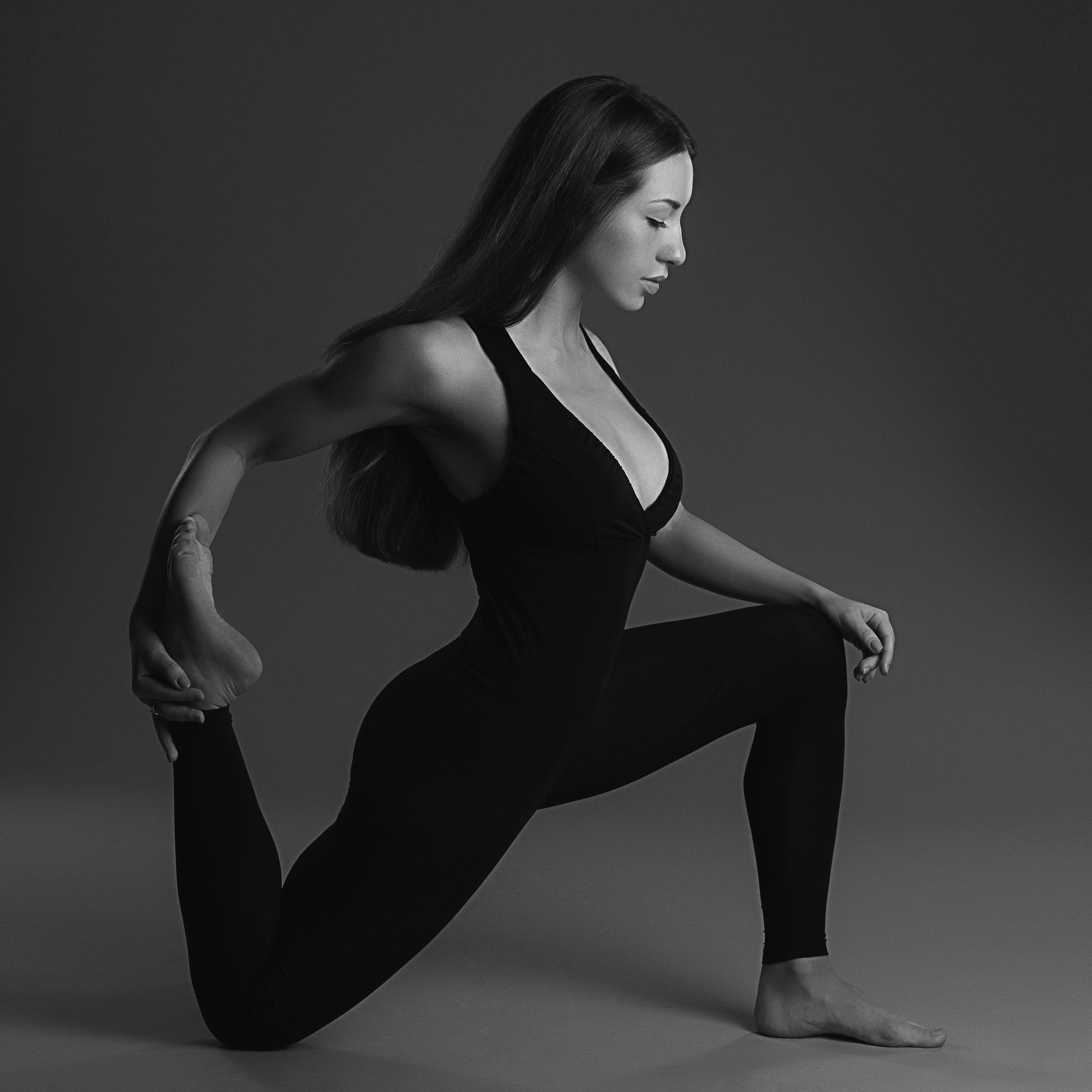 Женская спортивная съемка. Фотограф-портретист Евгения Синкевич в Риге и Европе