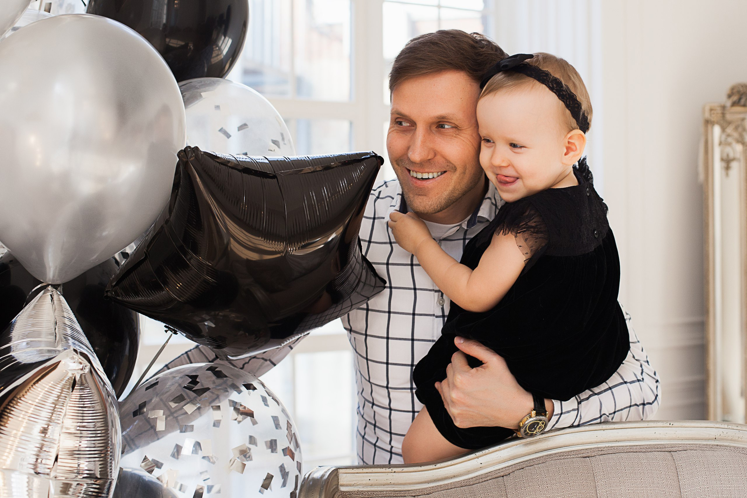 Семейное фото в студии. Фотограф-портретист Евгения Синкевич в Риге и Европе