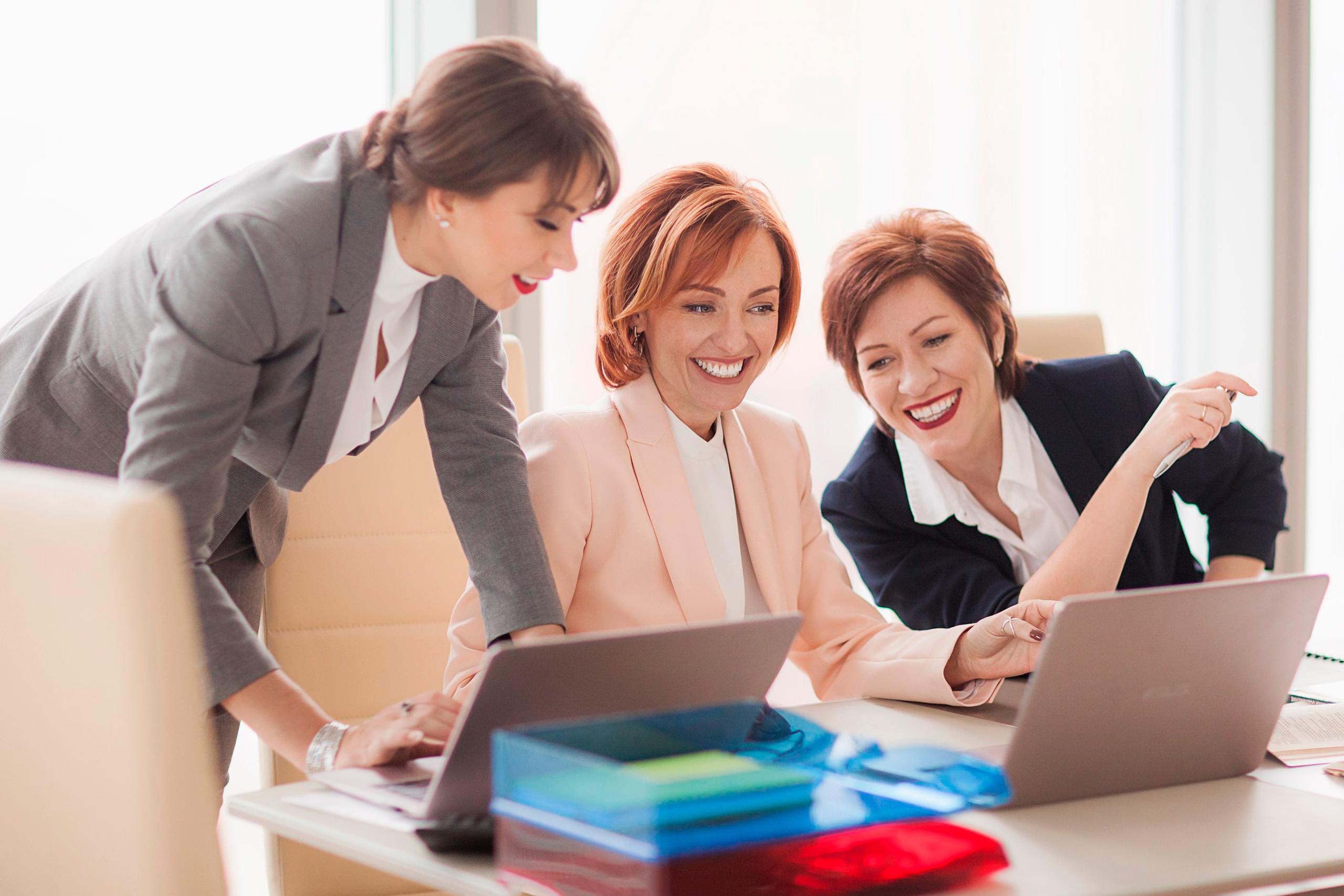 BUSINESS studio. Evgeniia Sinkevich. Photographer in Riga and Europe