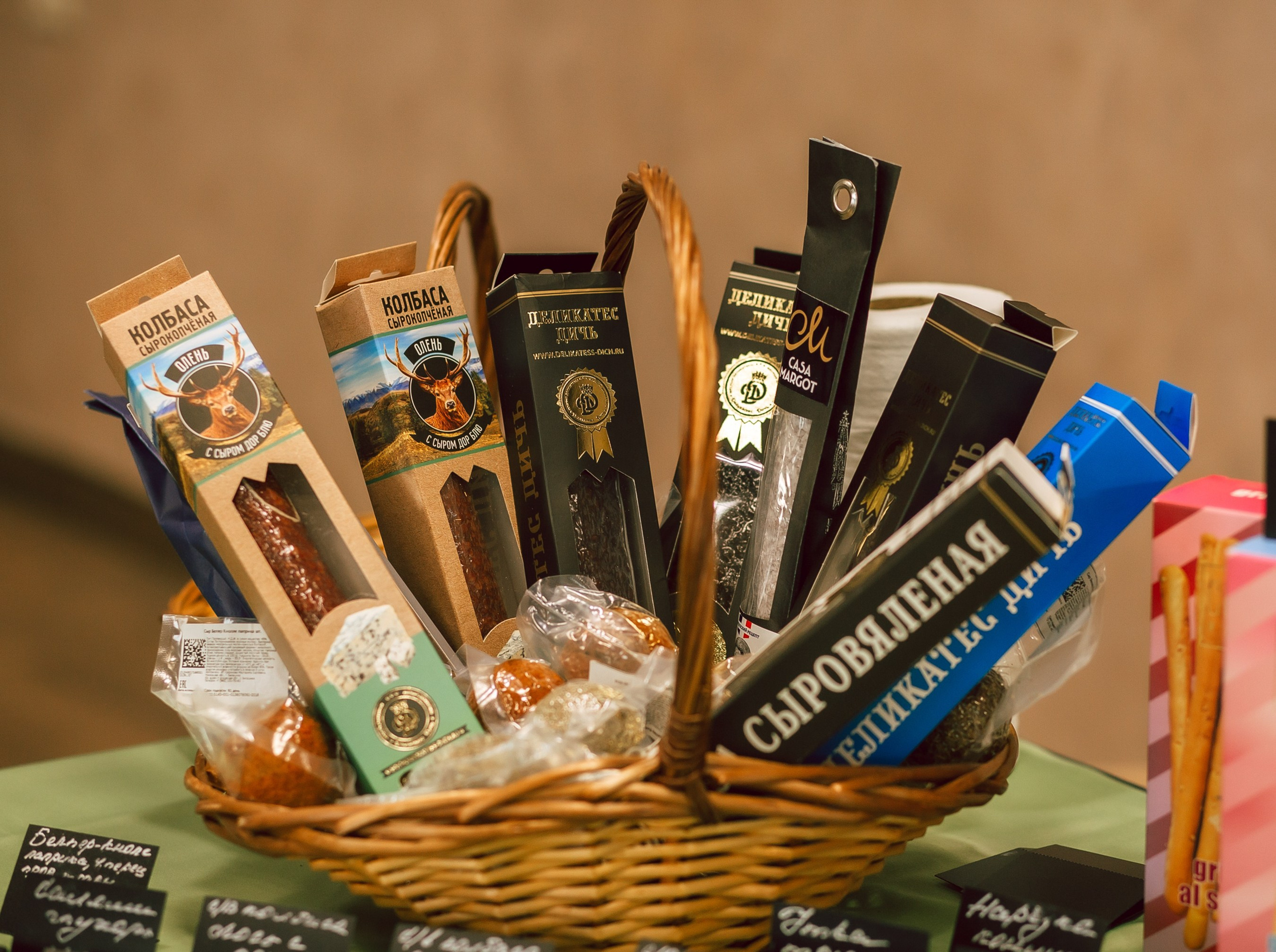 Фотограф на винные фестивали и дегустации в Сочи — Репортаж и цены. Фотограф Сочи Адлер. Солькаева Анастасия