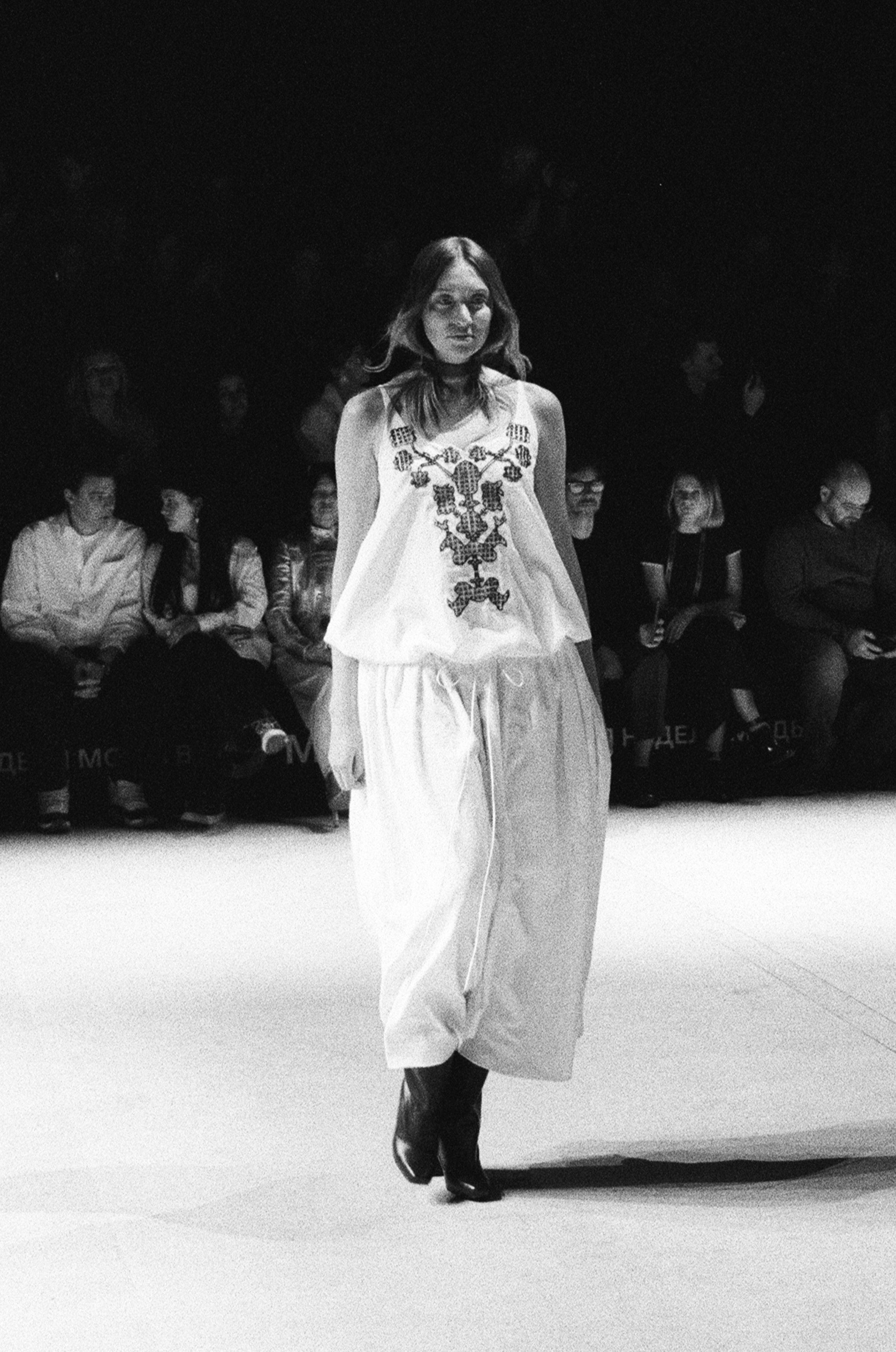 День 1. Плёночный фотограф Москва, Саша Звук