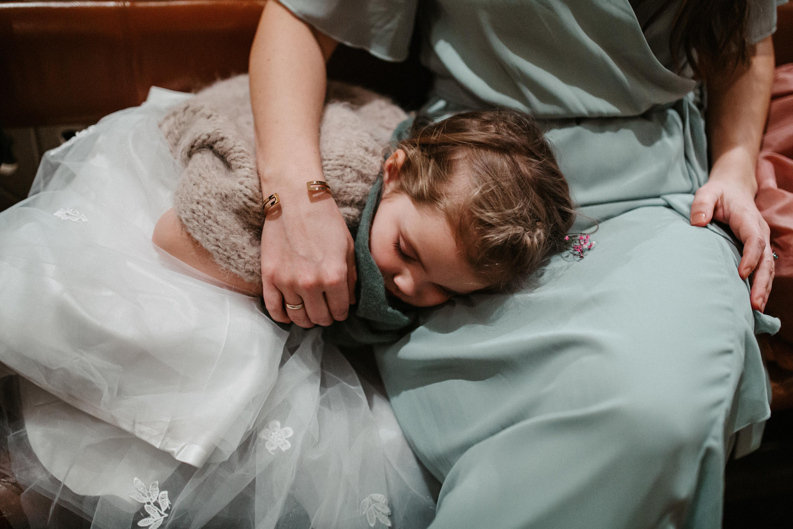 Winter wedding in rainy Stavanger. Свадебный фотограф Гродно Минск Destination wedding photographer