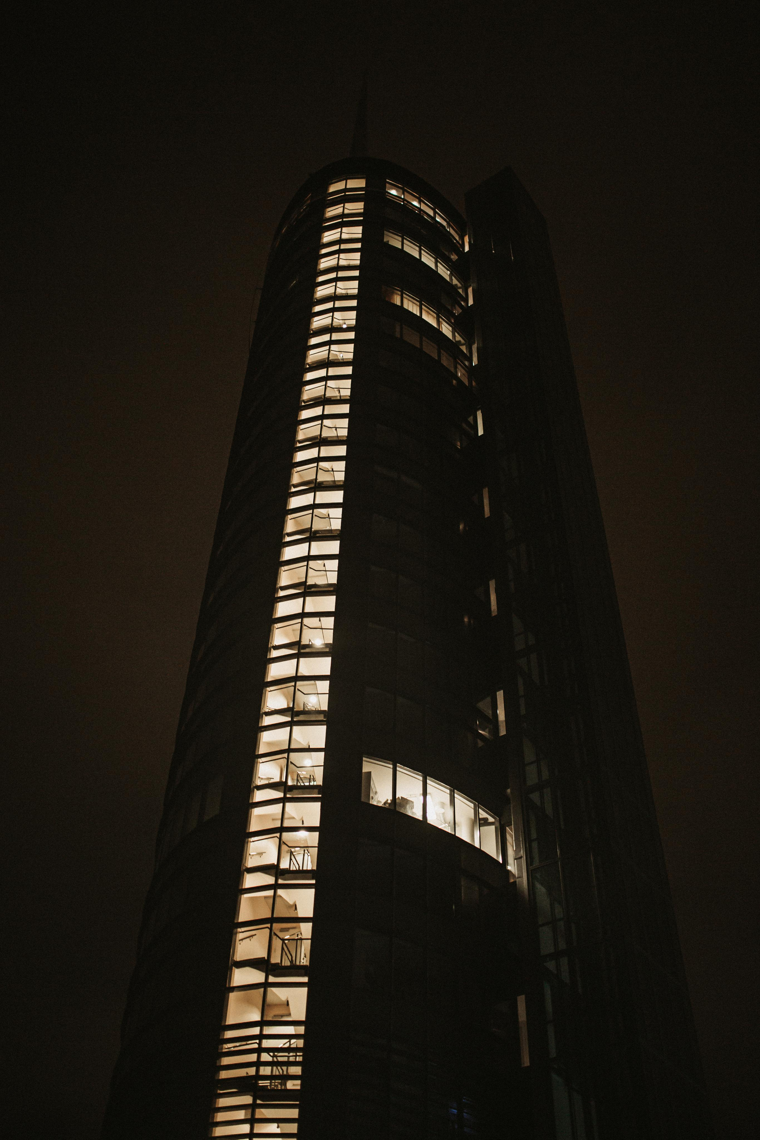 Winter wedding in rainy Stavanger. Свадебный фотограф Гродно Минск Destination wedding photographer