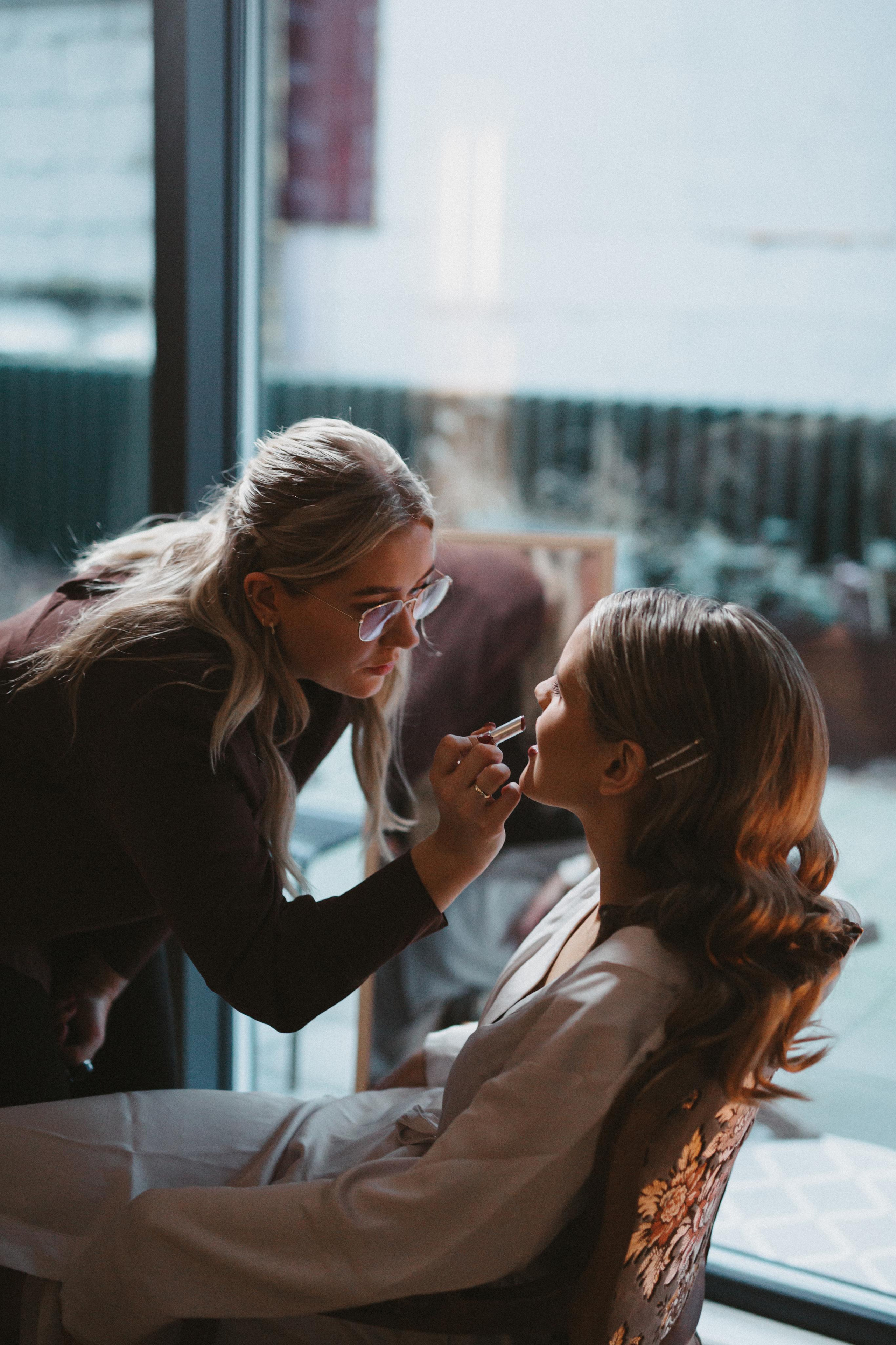 Winter wedding in rainy Stavanger. Свадебный фотограф Гродно Минск Destination wedding photographer