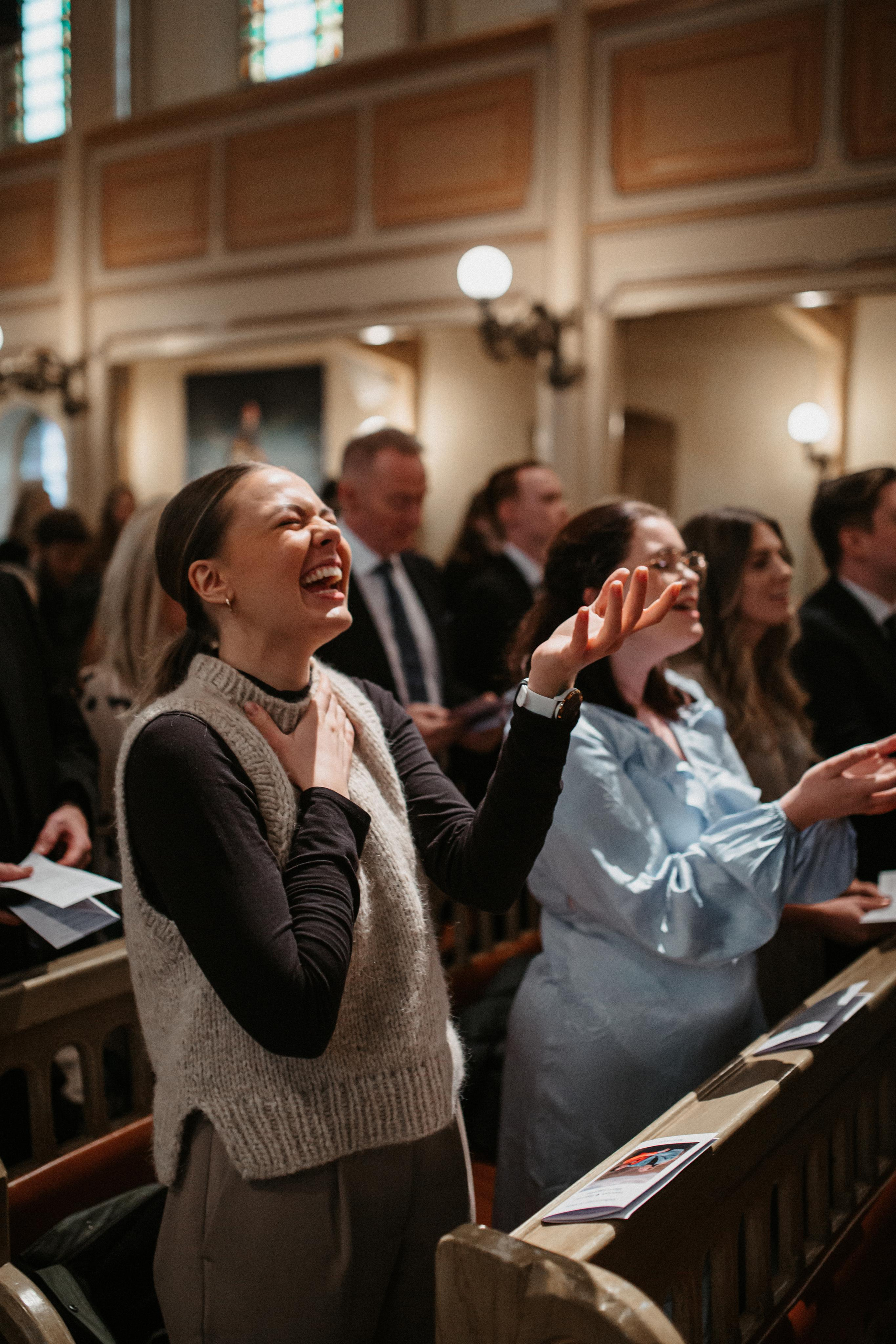 Winter wedding in rainy Stavanger. Свадебный фотограф Гродно Минск Destination wedding photographer