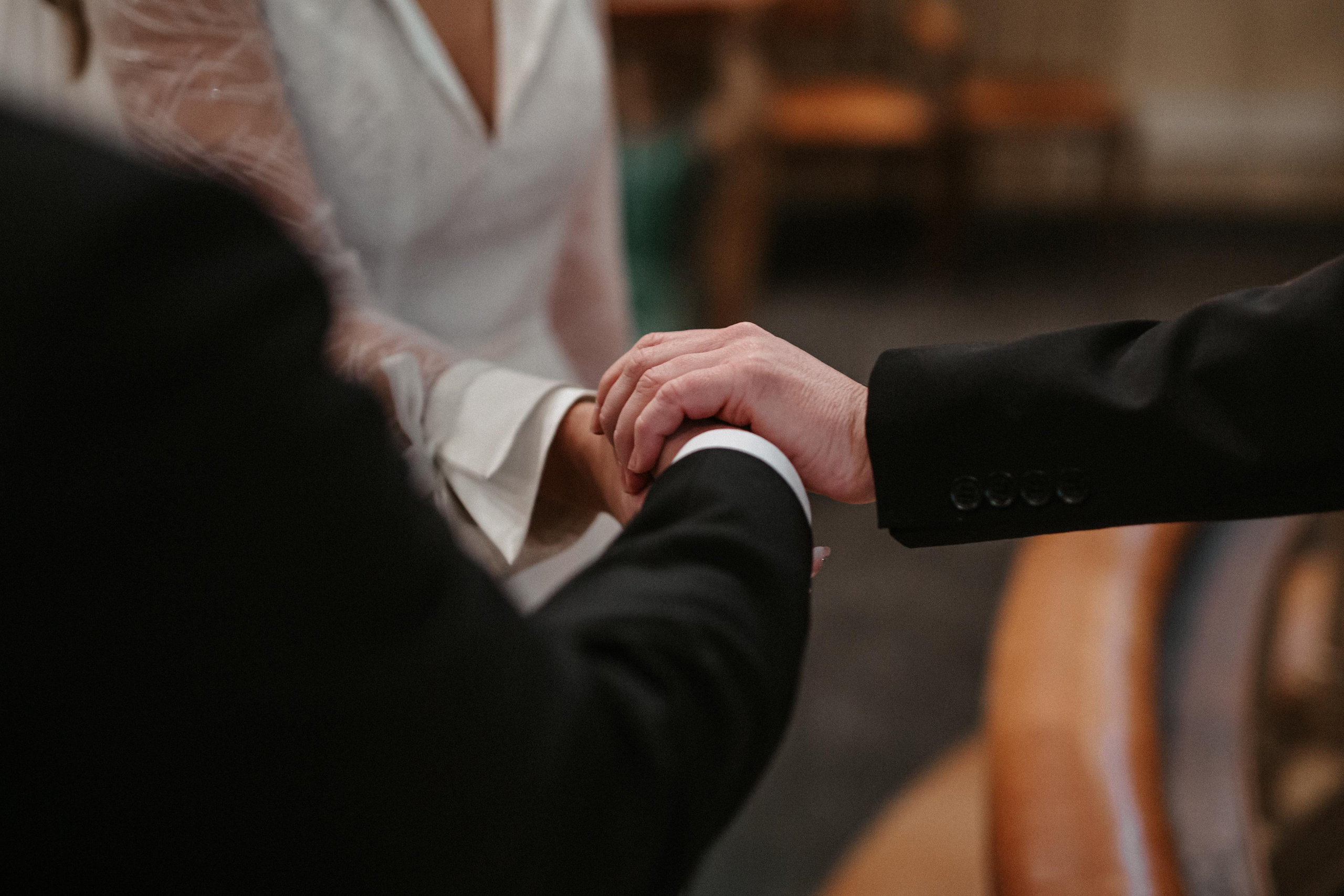 Winter wedding in rainy Stavanger. Свадебный фотограф Гродно Минск Destination wedding photographer