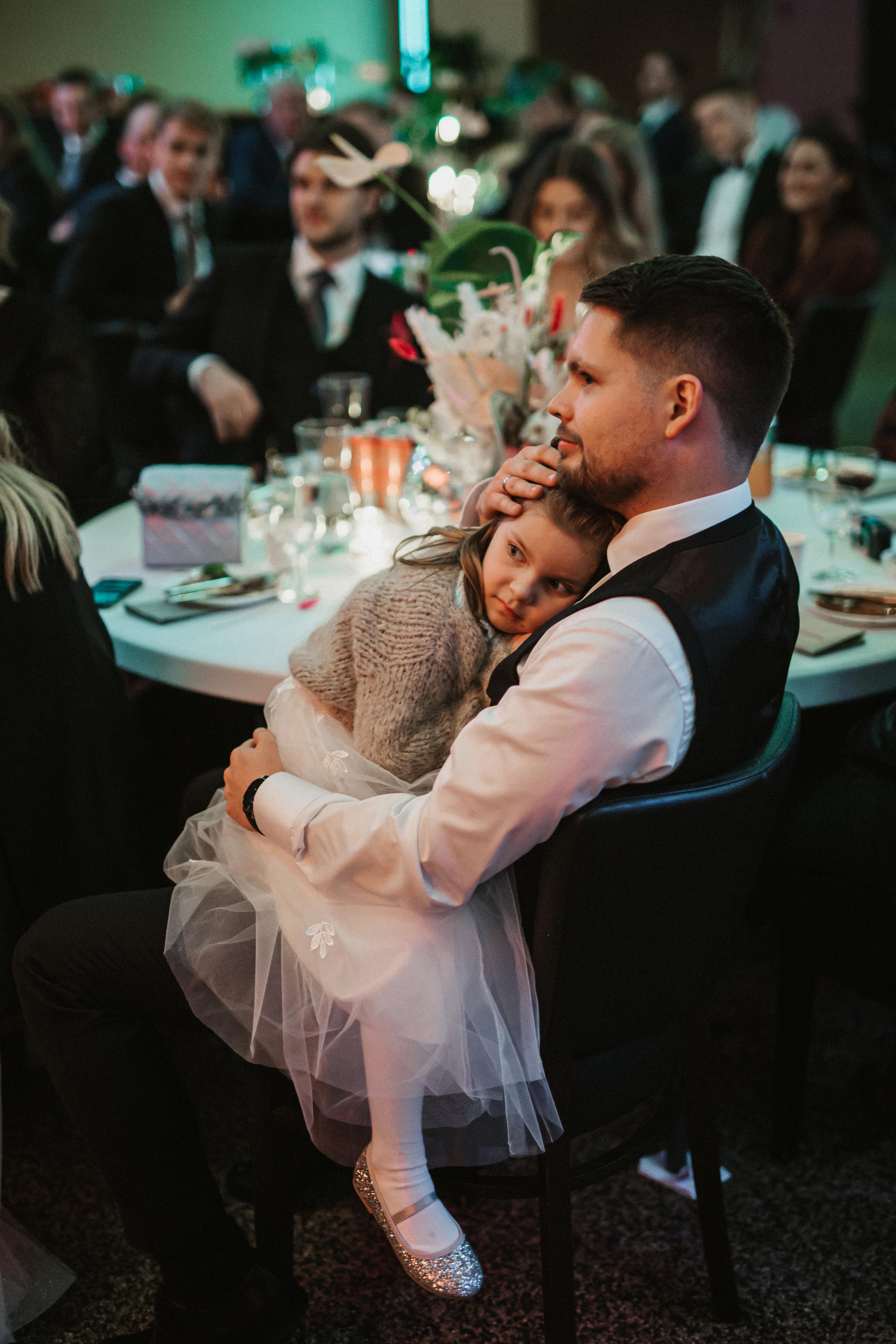 Winter wedding in rainy Stavanger. Свадебный фотограф Гродно Минск Destination wedding photographer