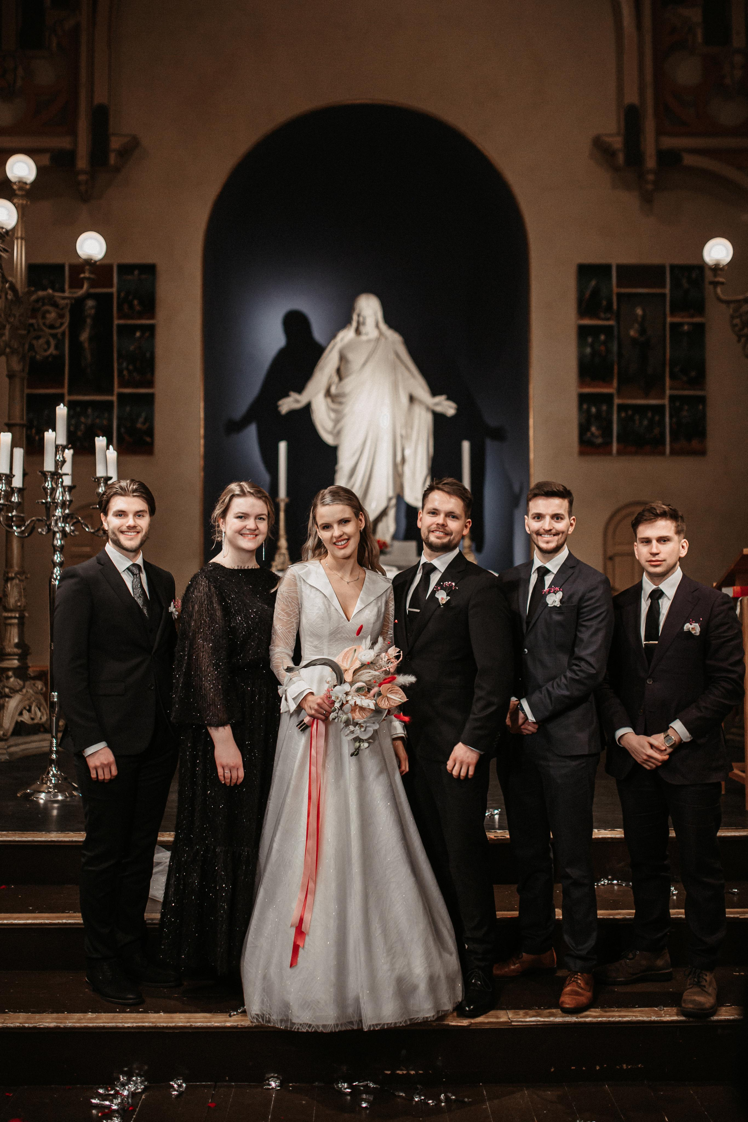 Winter wedding in rainy Stavanger. Свадебный фотограф Гродно Минск Destination wedding photographer