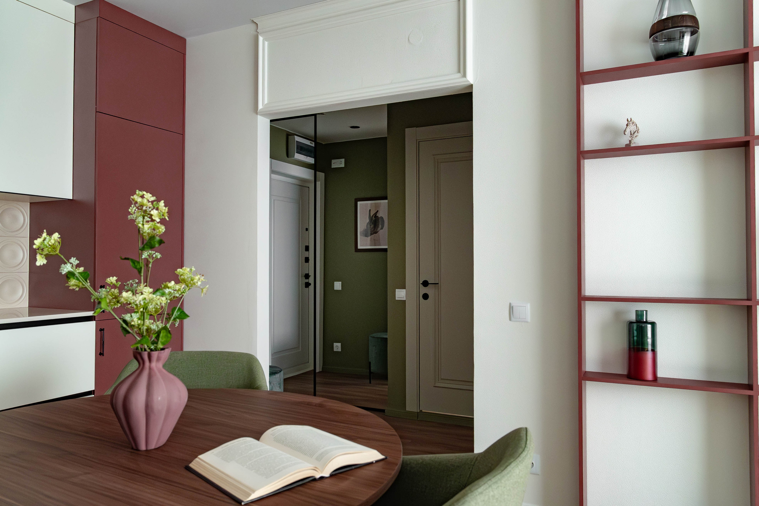 Перовское шоссе. Контент-съёмка и бизнес-портреты в Москве. Виктория Кулюкина