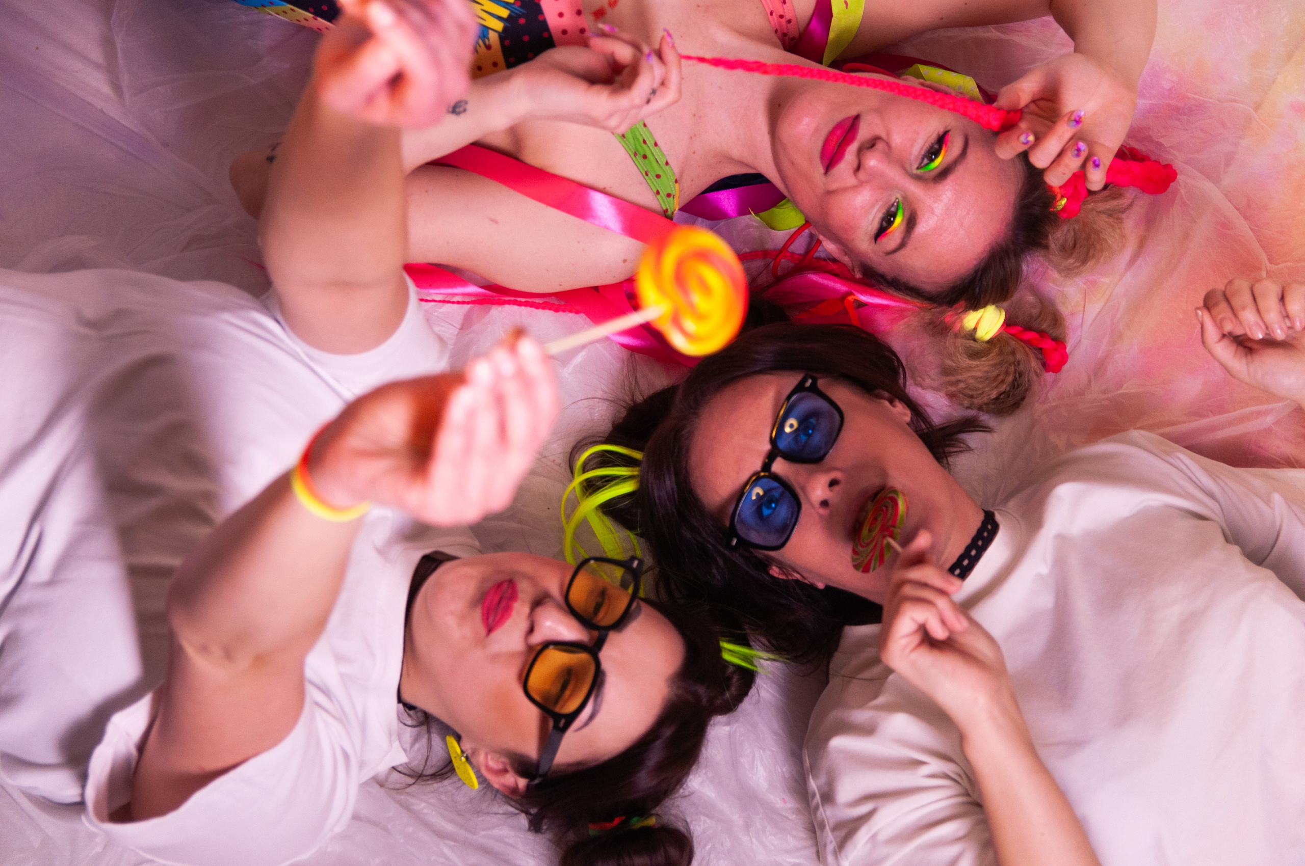 Фотопроект с красками холи. Фотограф Катя Щербина