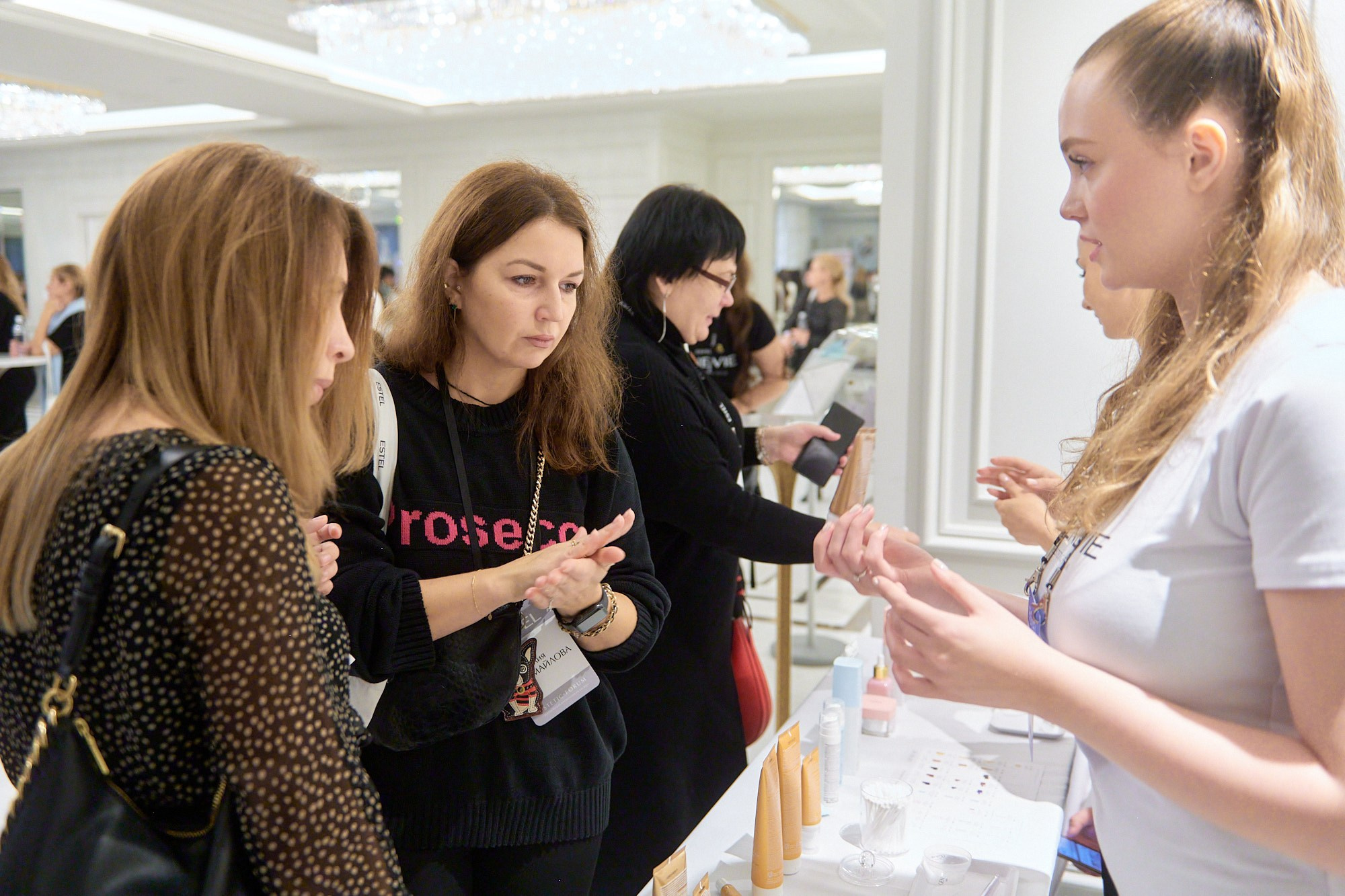 Конференция Estel. Репортажный фотограф в Москве Вадим Францев