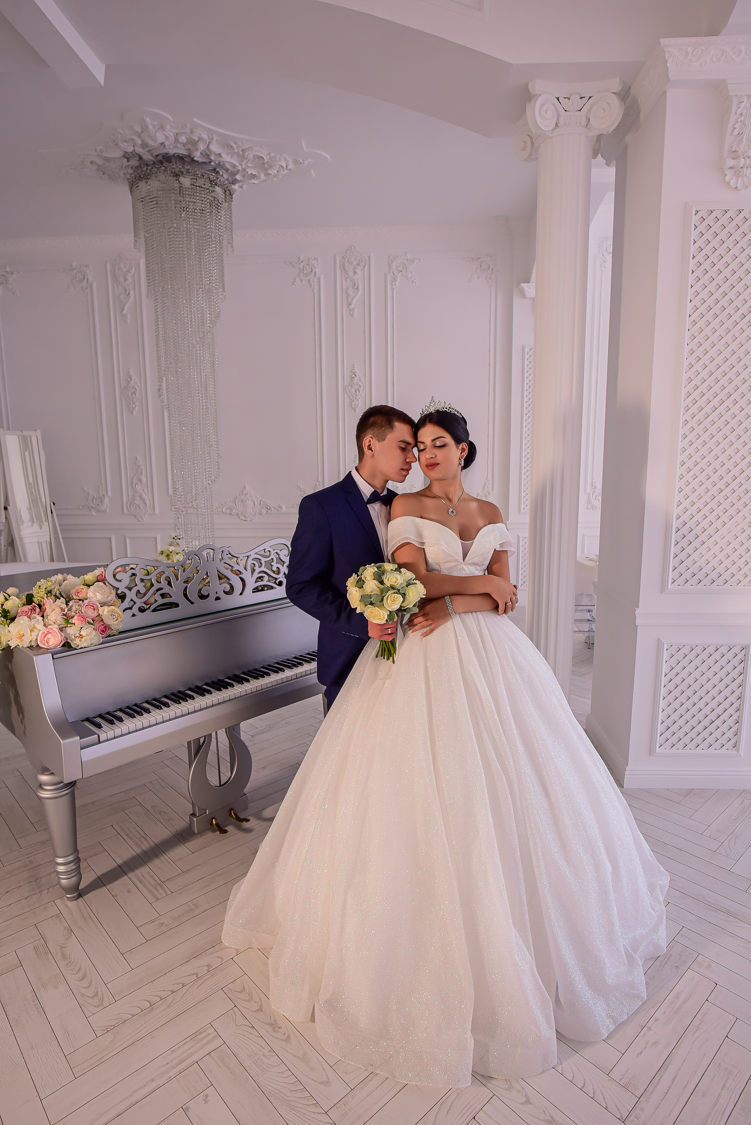 Съемка в студии, гостинице. Семейный и свадебный фотограф в Донецке Донская Анастасия