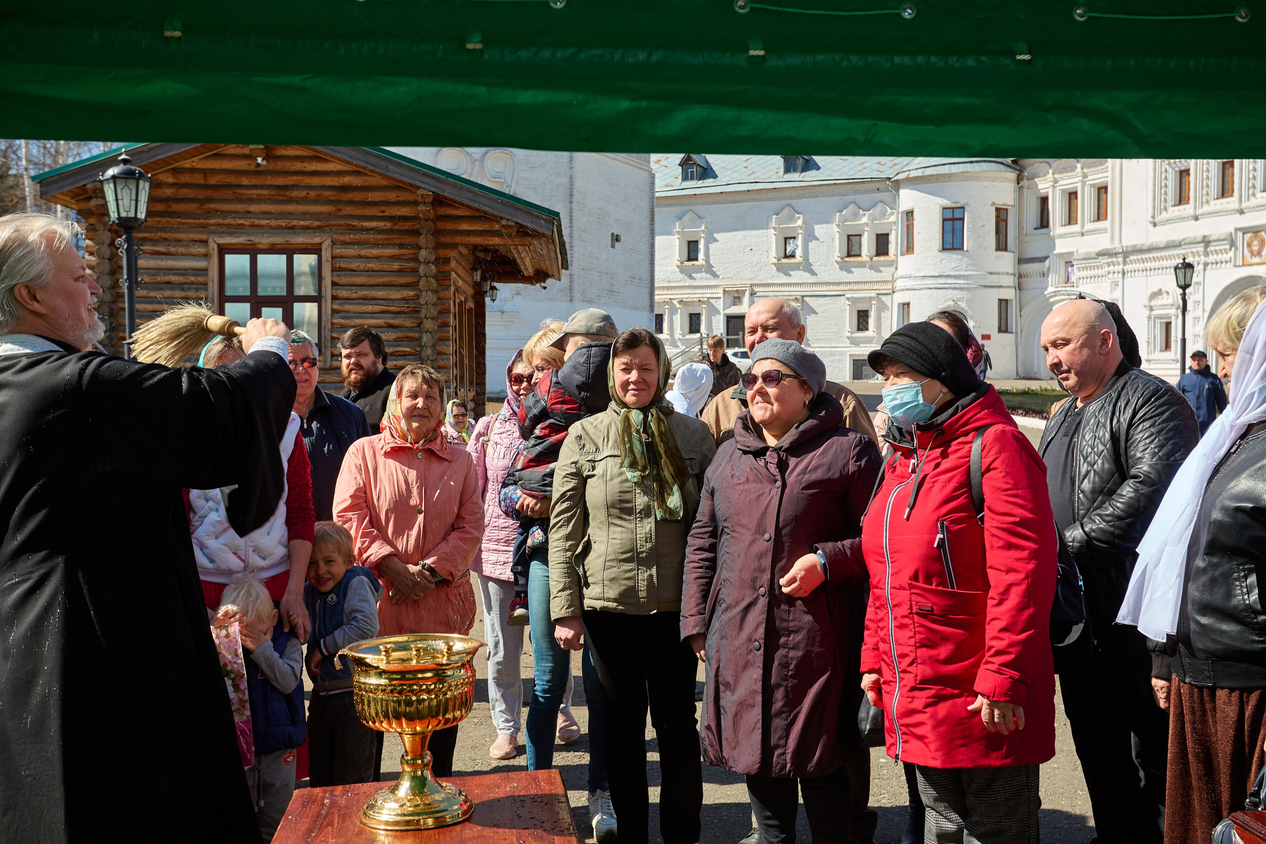 Освящение куличей. Фотограф Илья Прохоров в Кирове