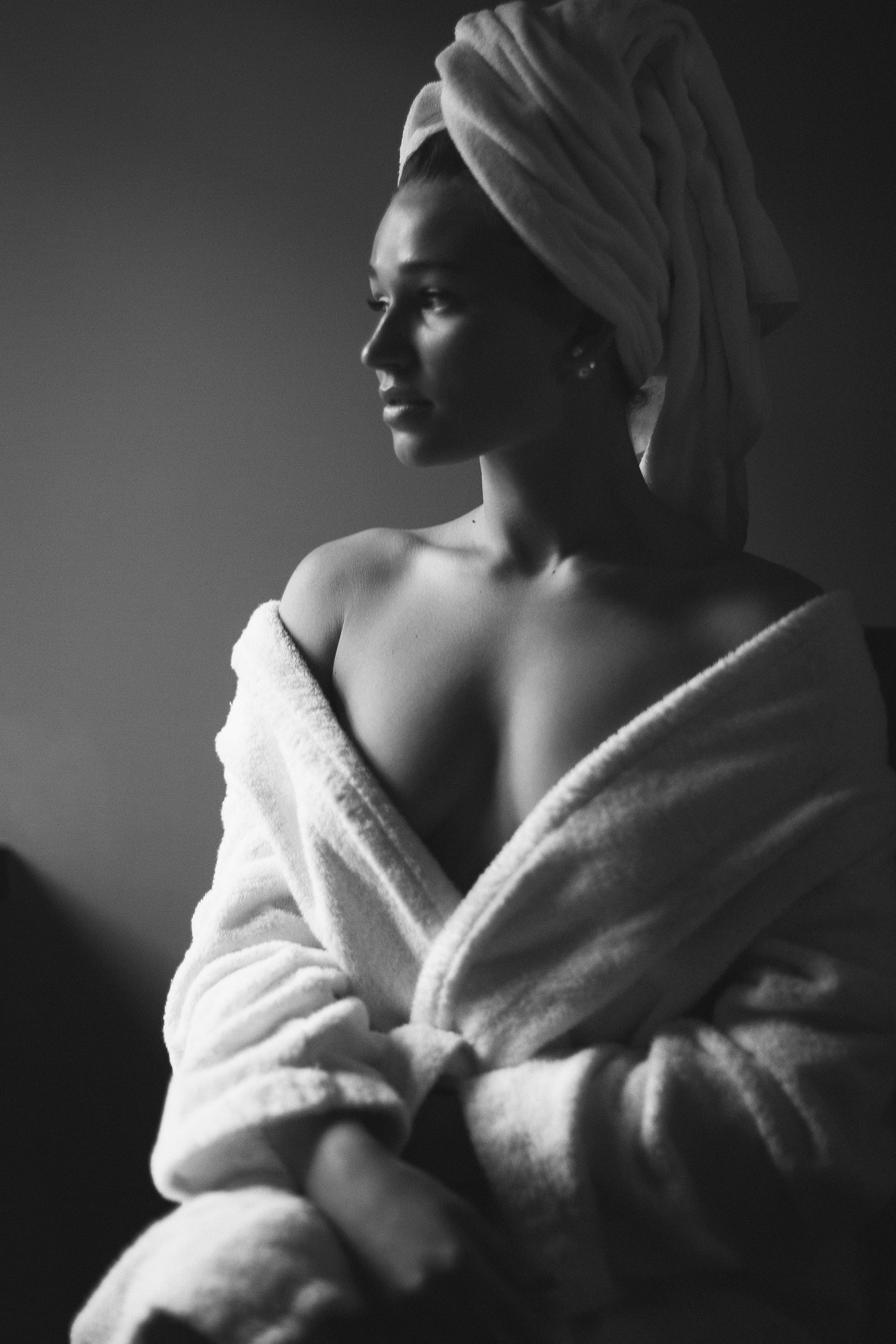 Будуарные и Ню. Женский фотограф в Санк-Петербурге и Москве — фотосессия девушки в студии, портрет, фотосъемка