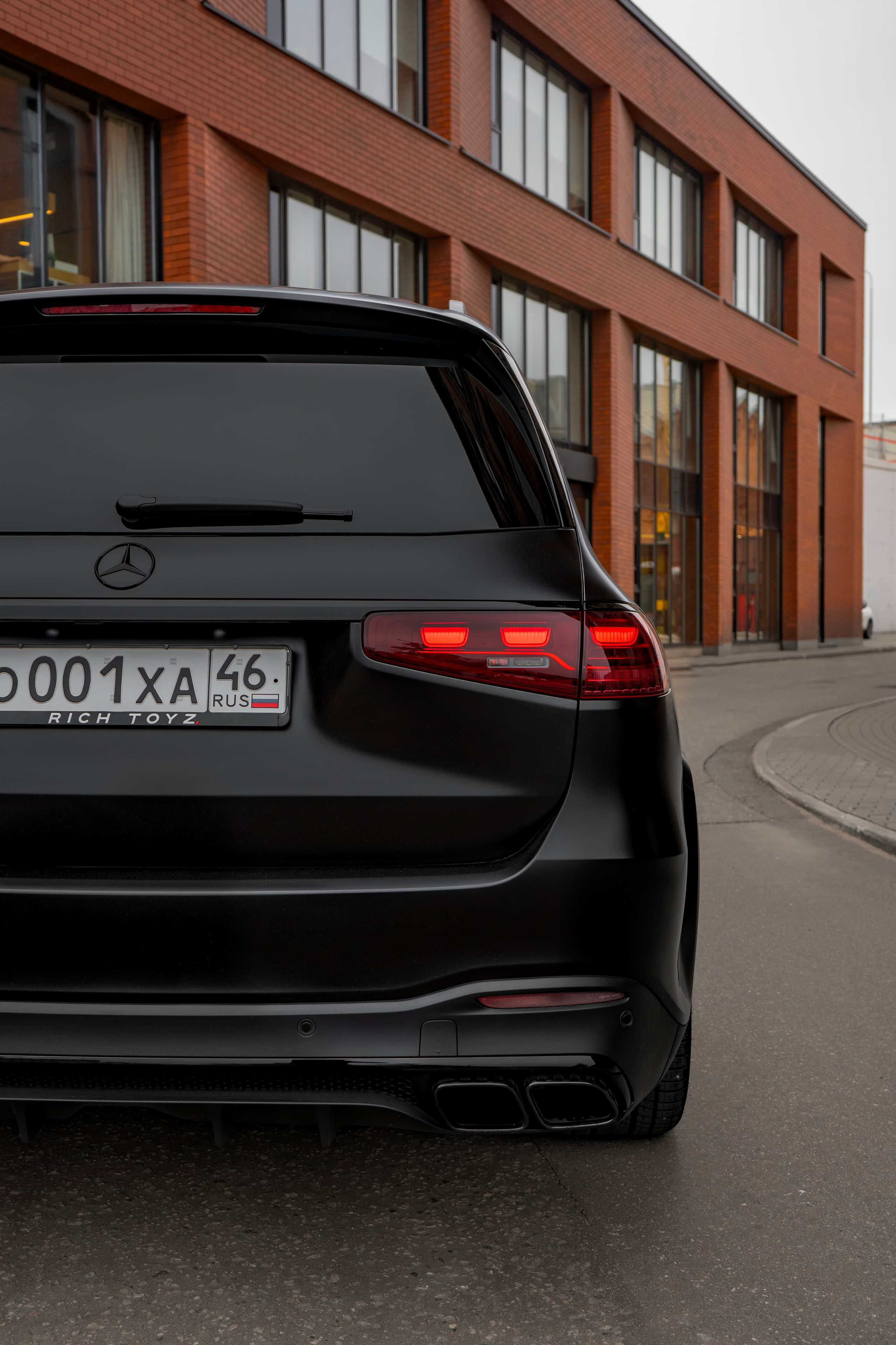 Mercedes-Benz GLS63