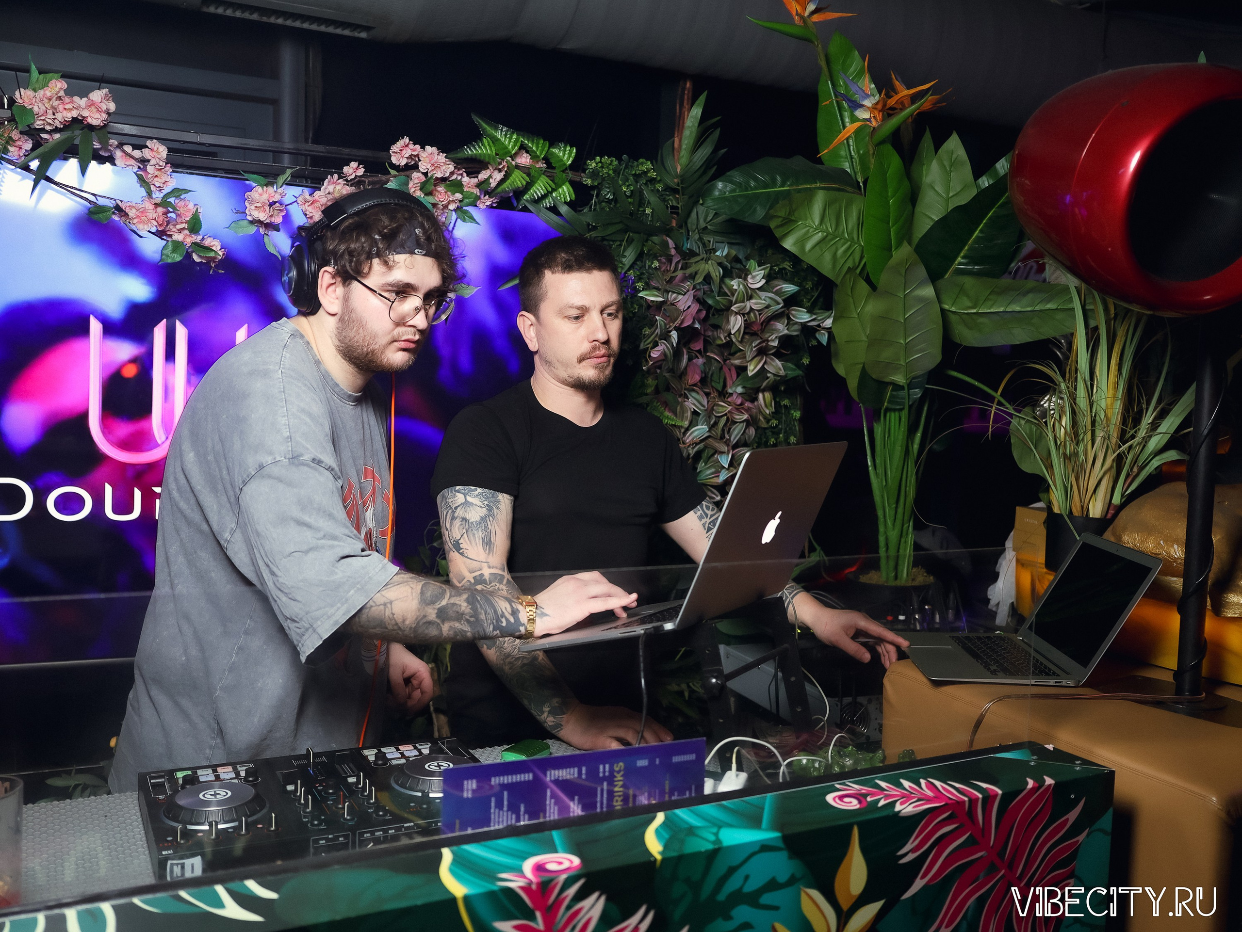 DOUBLE U. VIBECITY.RU Вайб Сити Ру Фоторепортажи Фотоотчеты Калининград