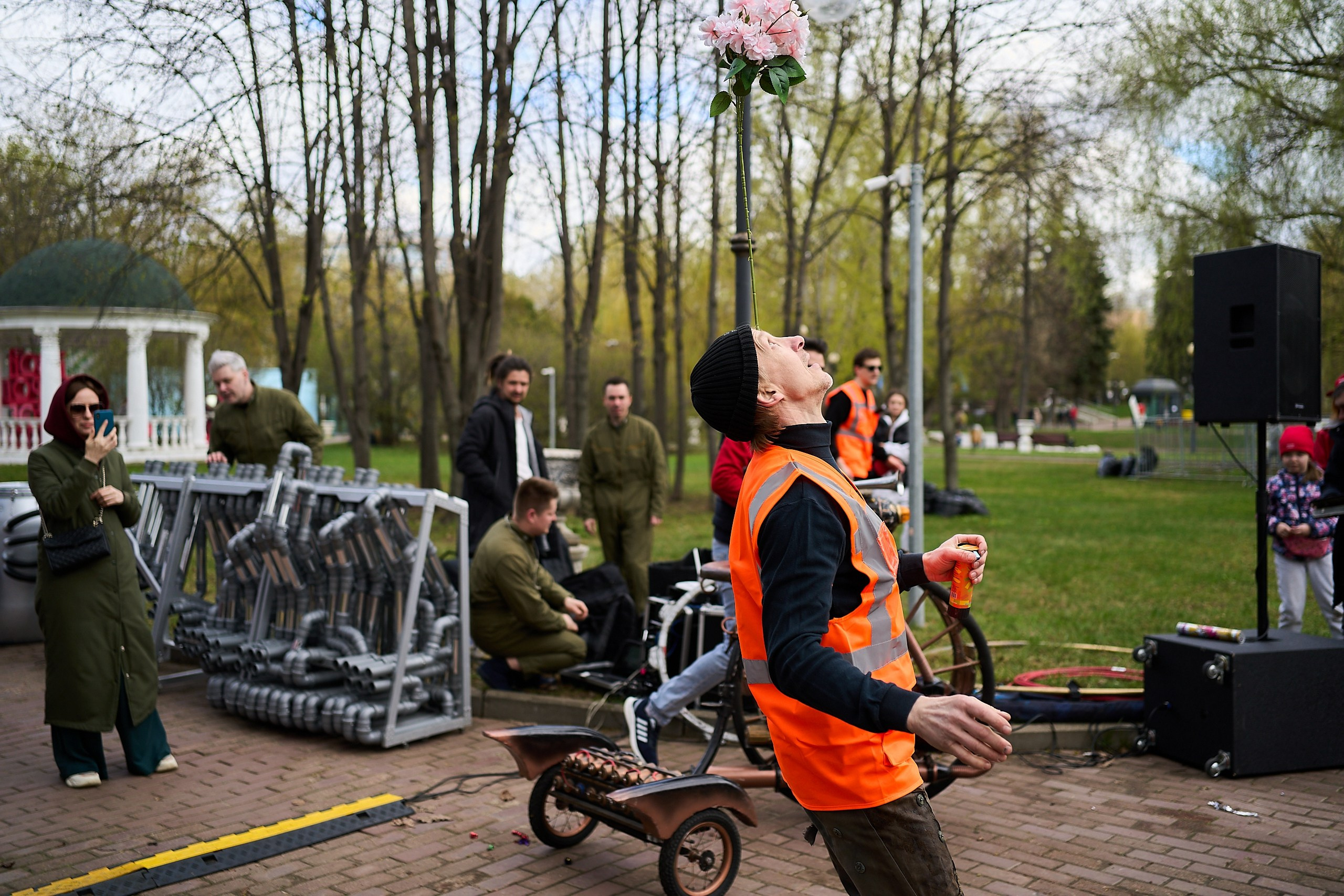 Субботник у Управления делами Мэра и Правительства Москвы. Фотограф и Видеограф в Москве. Олег Корушев