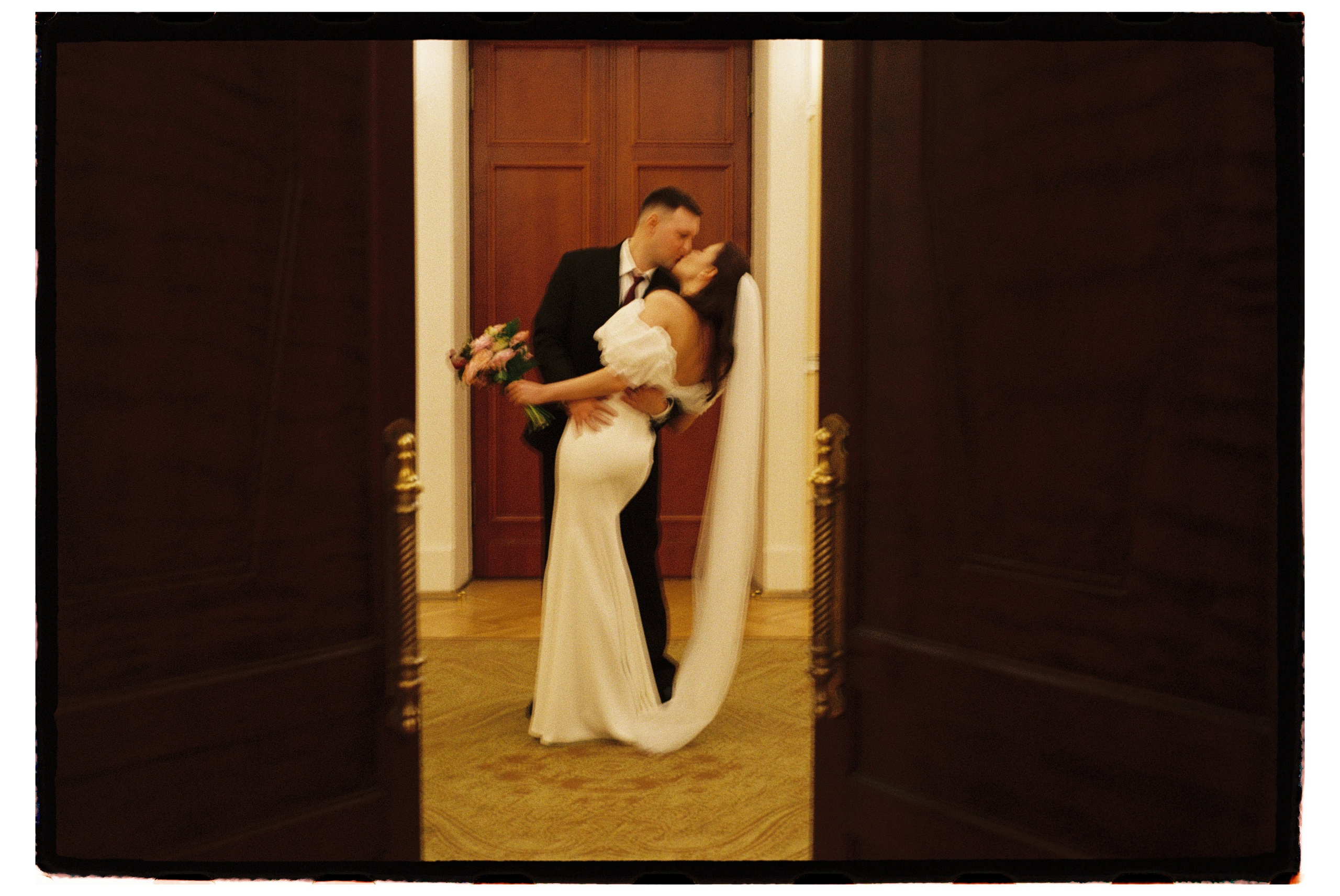 На плёнку (Оля и Денис). Фотограф в Москве — Евгения Прокопенко