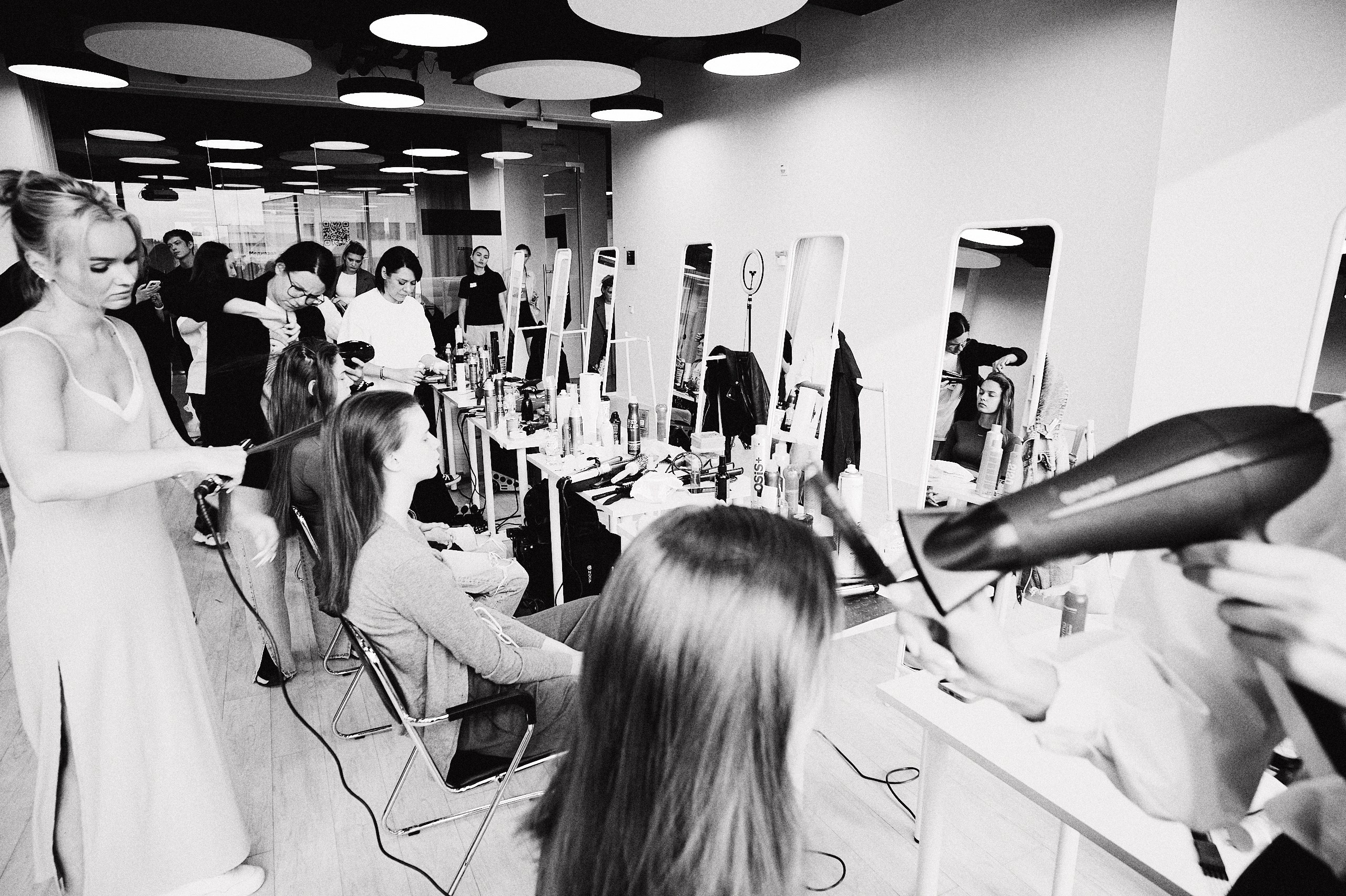 День второй. Уральская международная неделя моды 2024