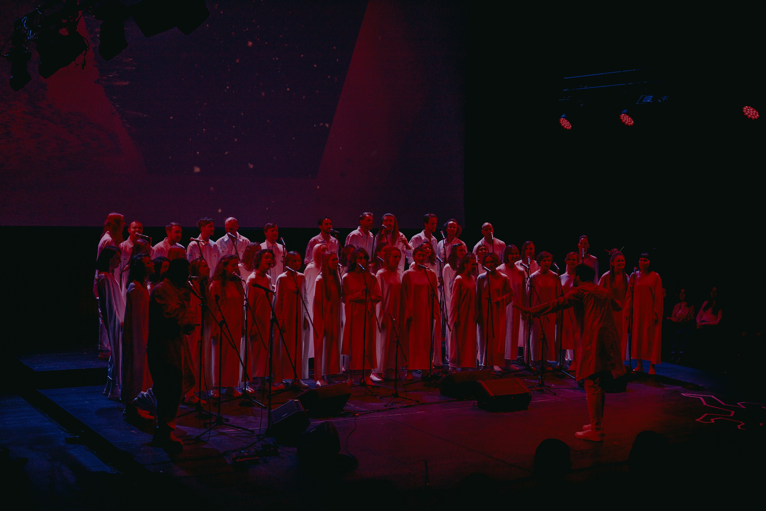 ATTAQUE DE PANIQUE. Réflexion. RUSLAN ROZANOV