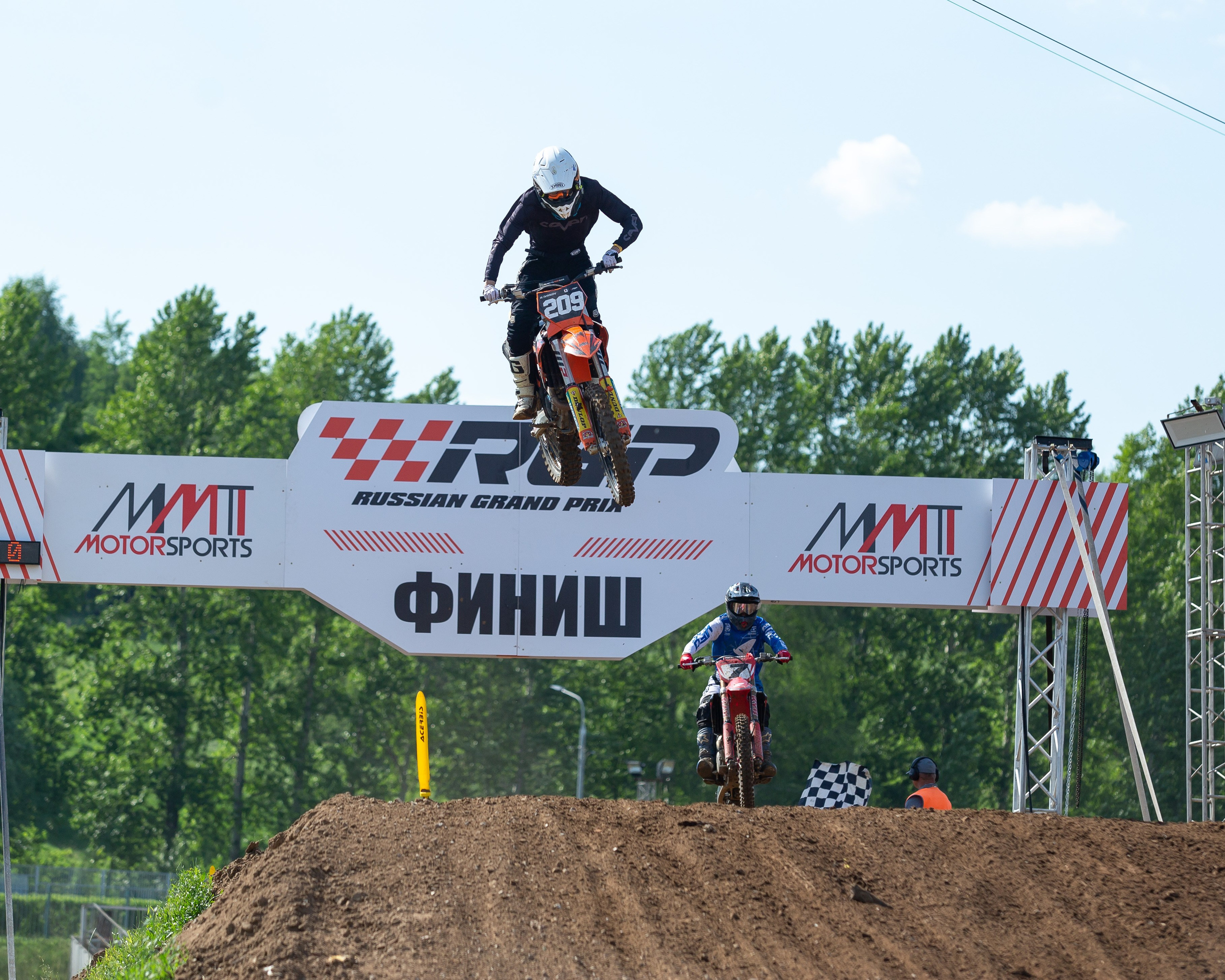 Чемпионат Москвы по суперкроссу 2025. Репортажный фотограф в Москве