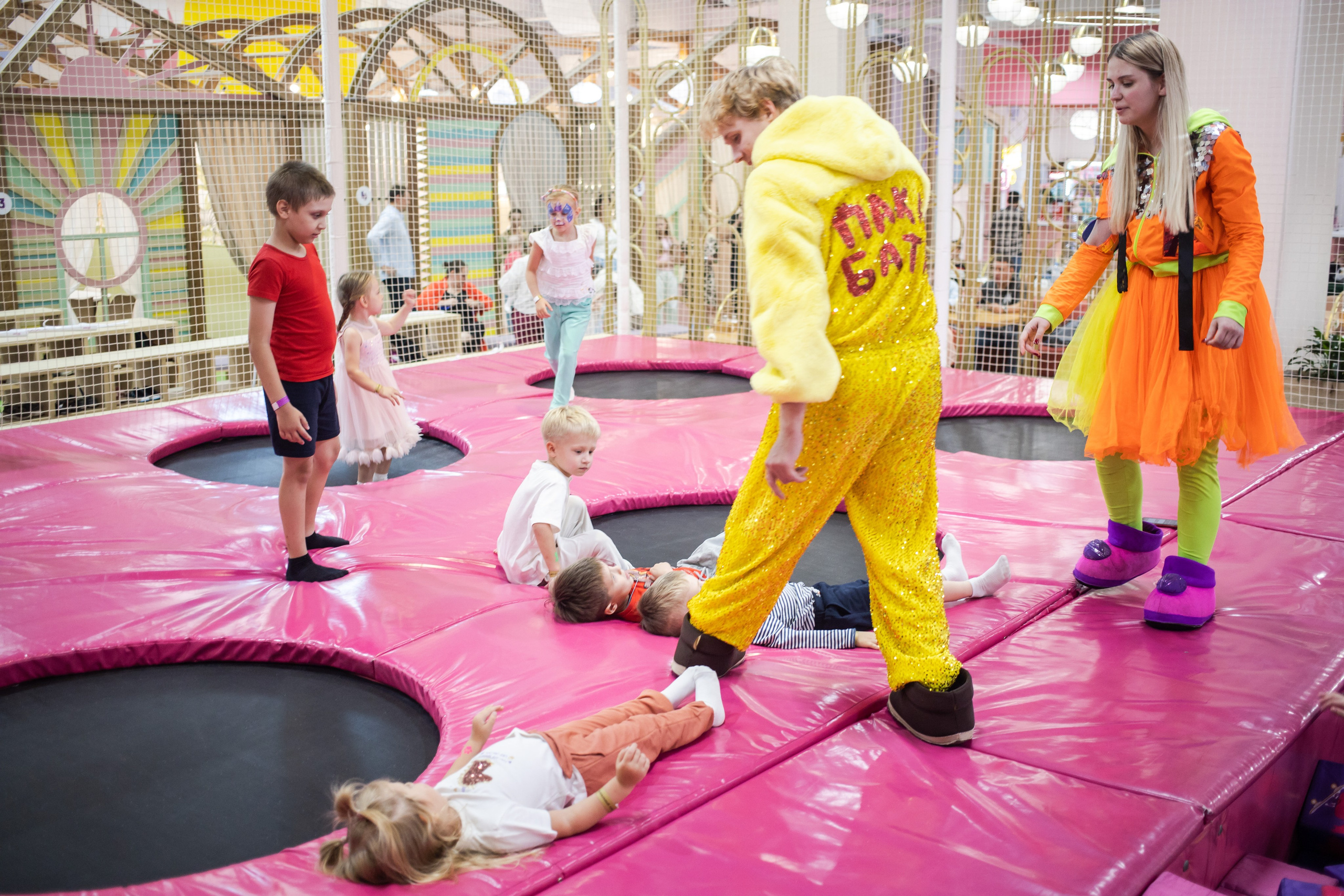 Марату 5. Фотографии с любовью