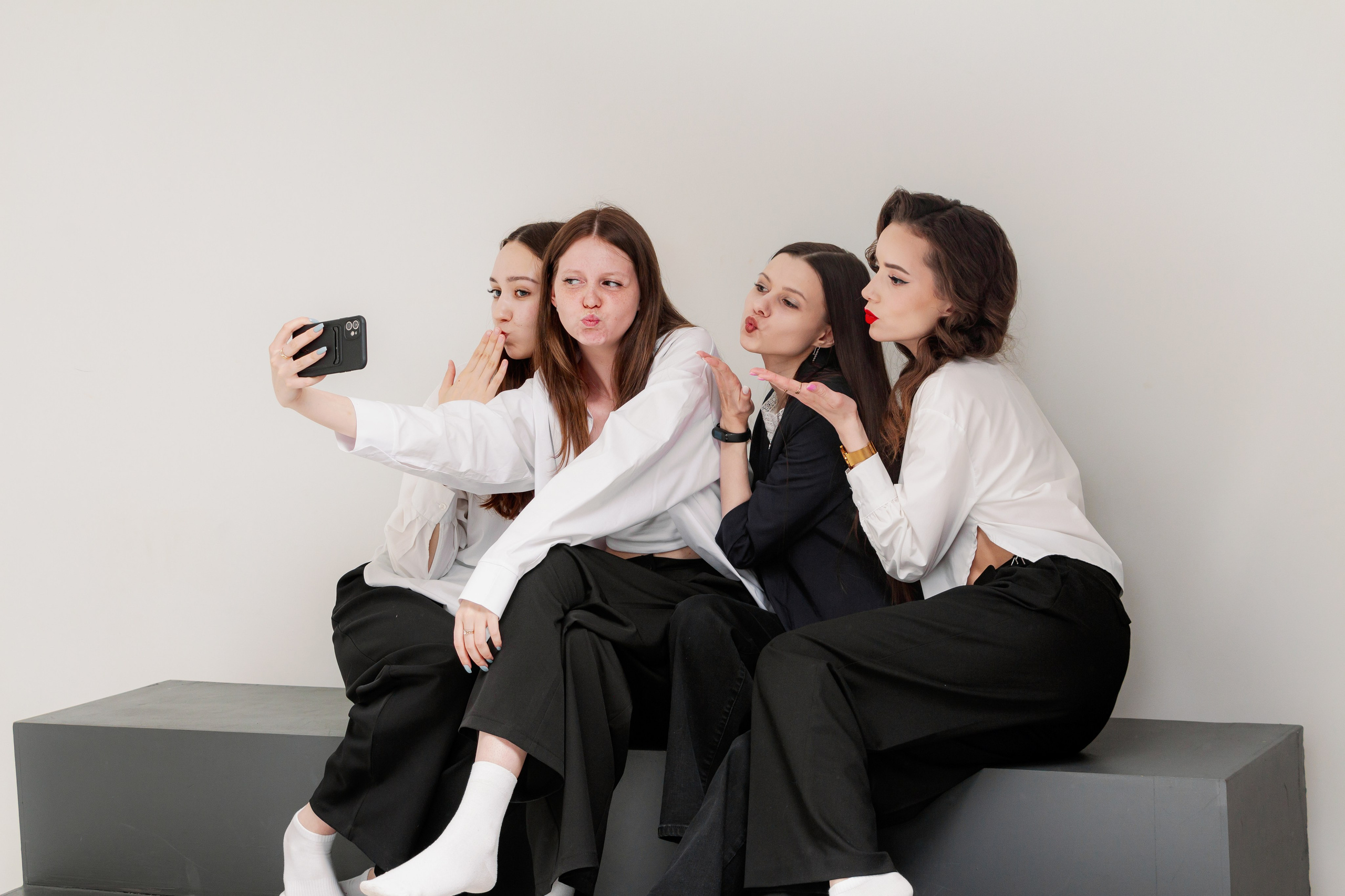 Фотосессия на выпускной. Екатеринбург. Фотограф в Екатеринбурге Пойгина Елена