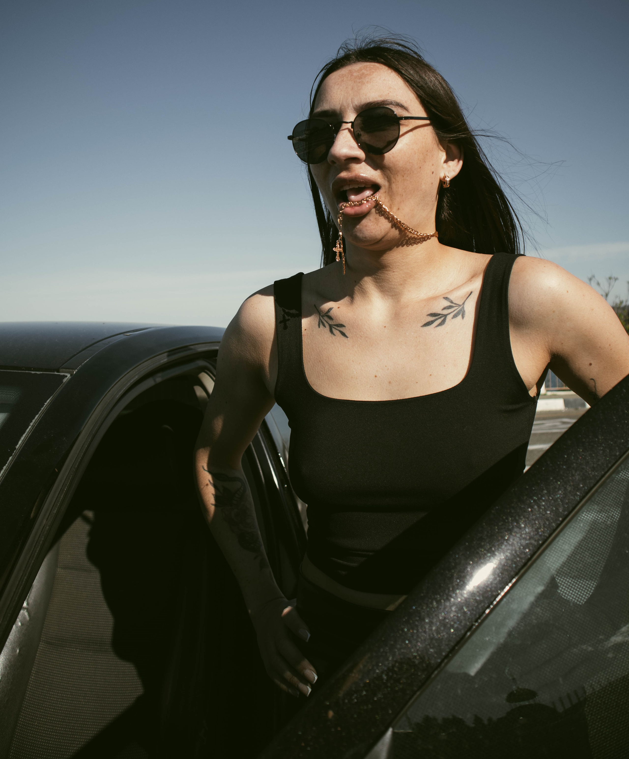 Р. Уличный фотограф Города N