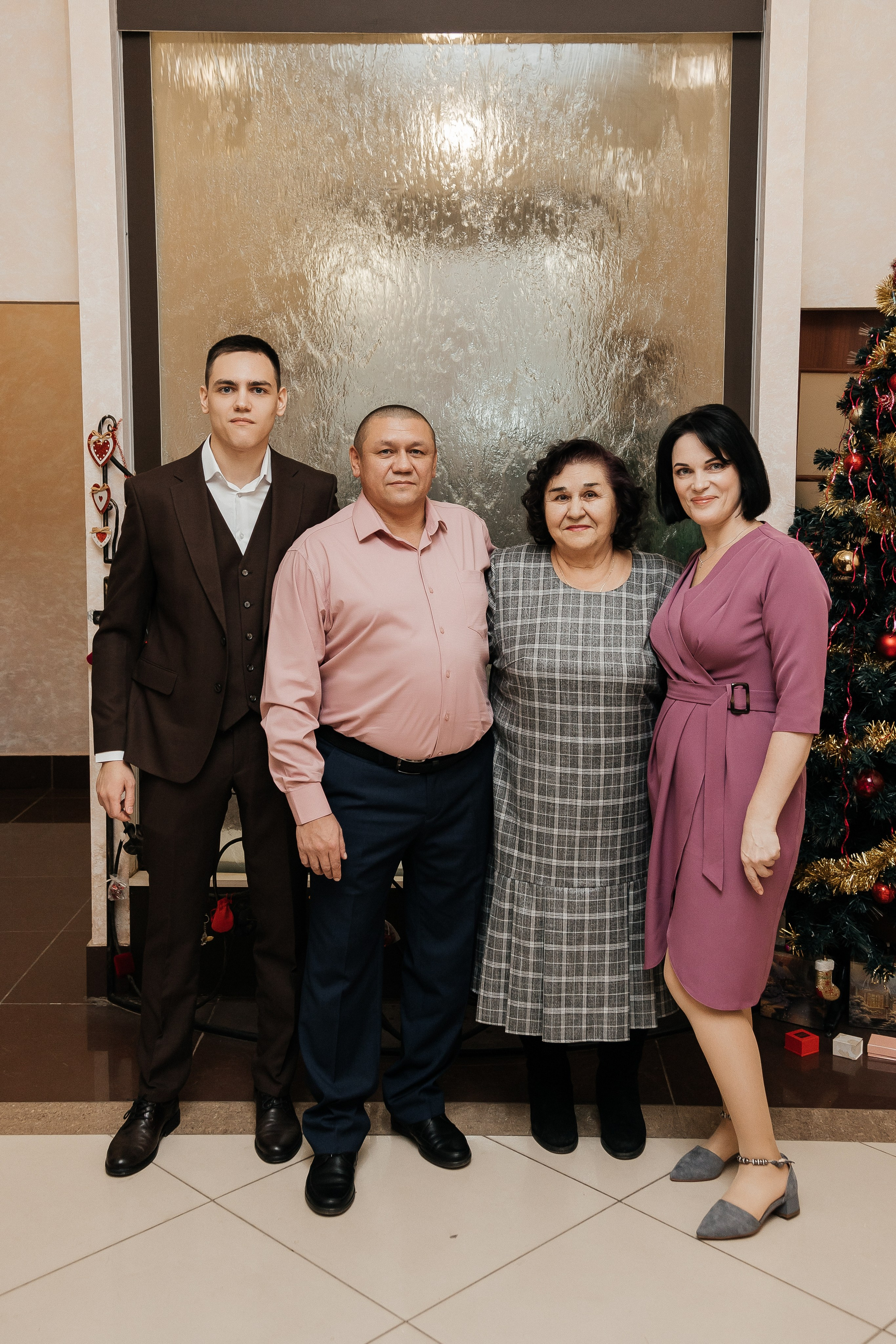 Захар и Елизавета/2024. Свадебный и семейный фотограф в Екатеринбурге