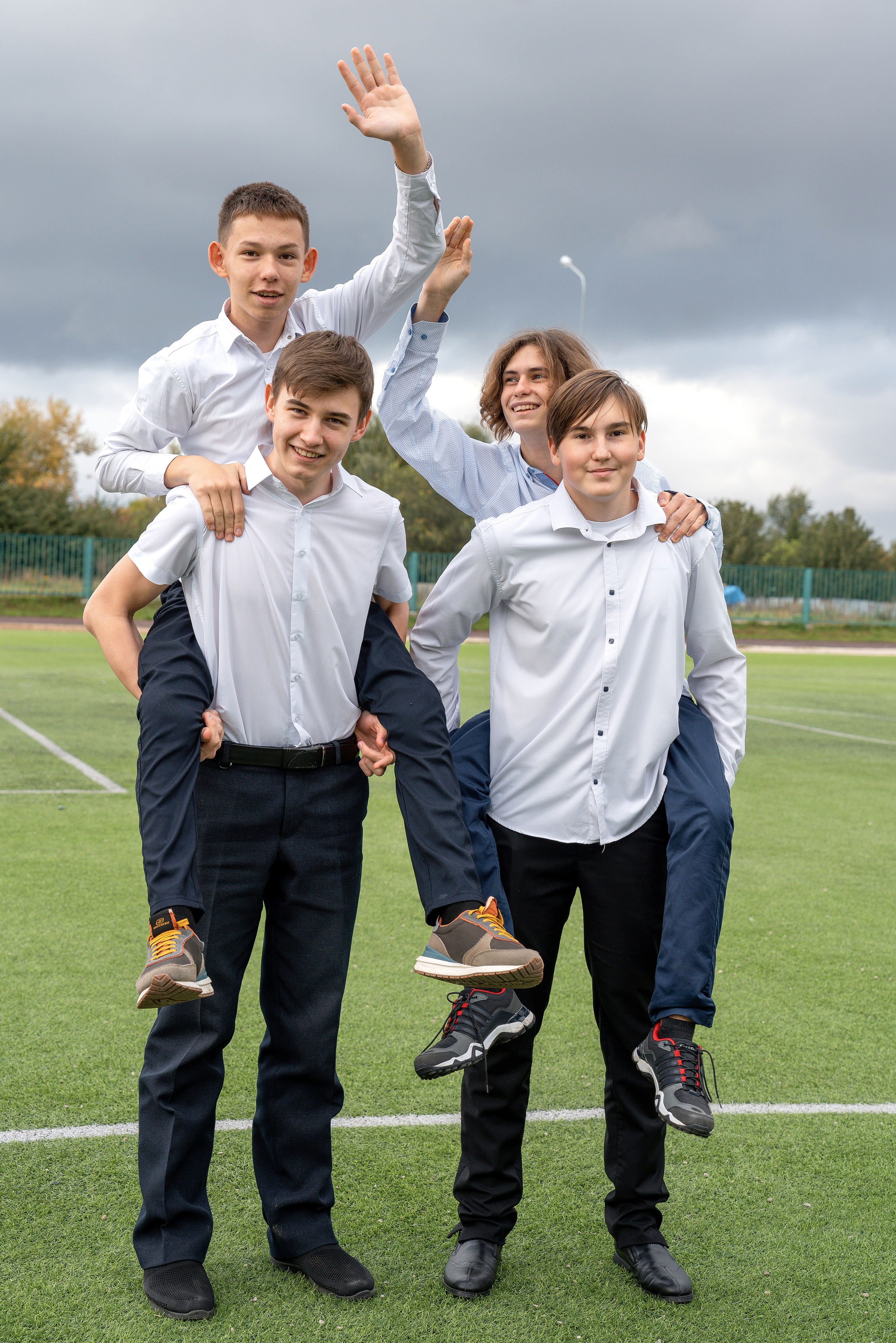 Выпускной альбом с 9 класса Школьная выпускная фотокнига