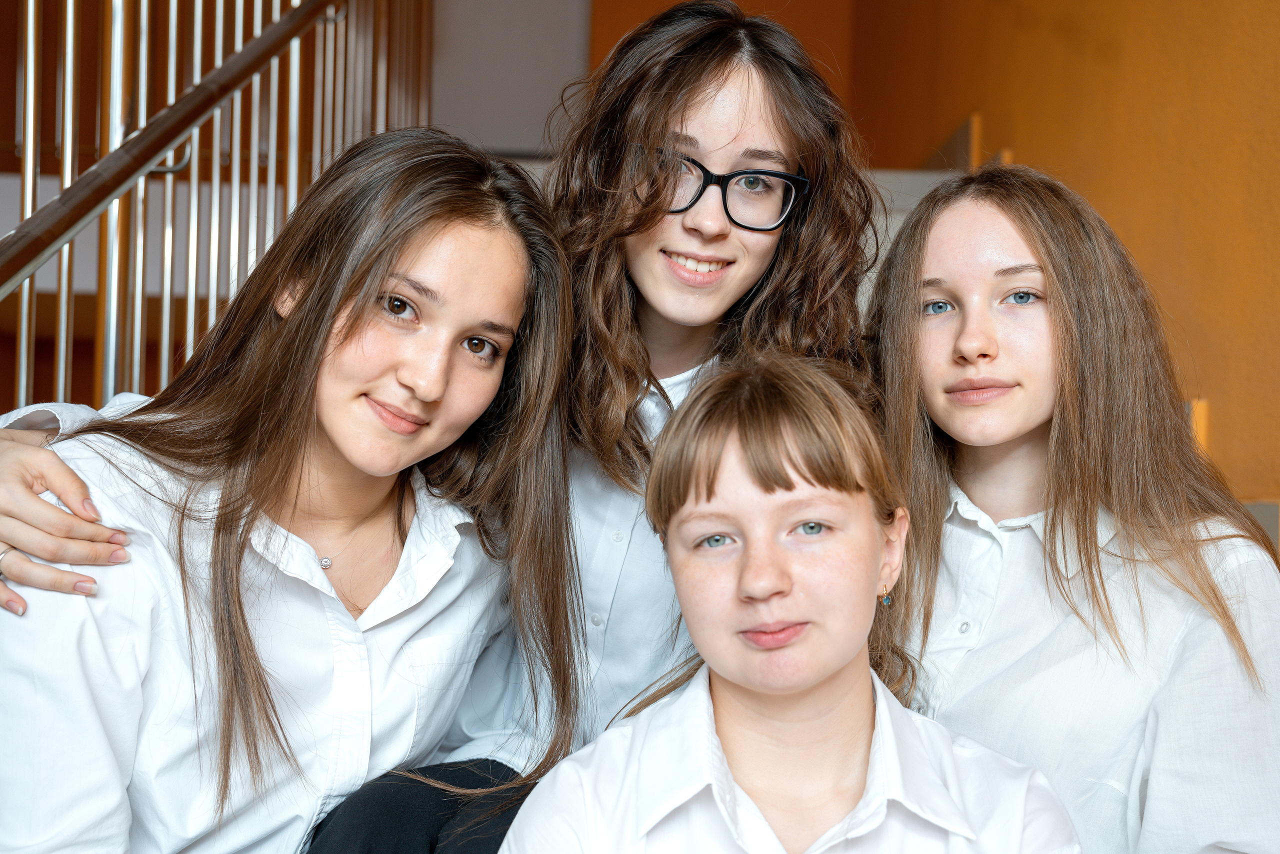 Выпускной альбом с 9 класса Школьная выпускная фотокнига