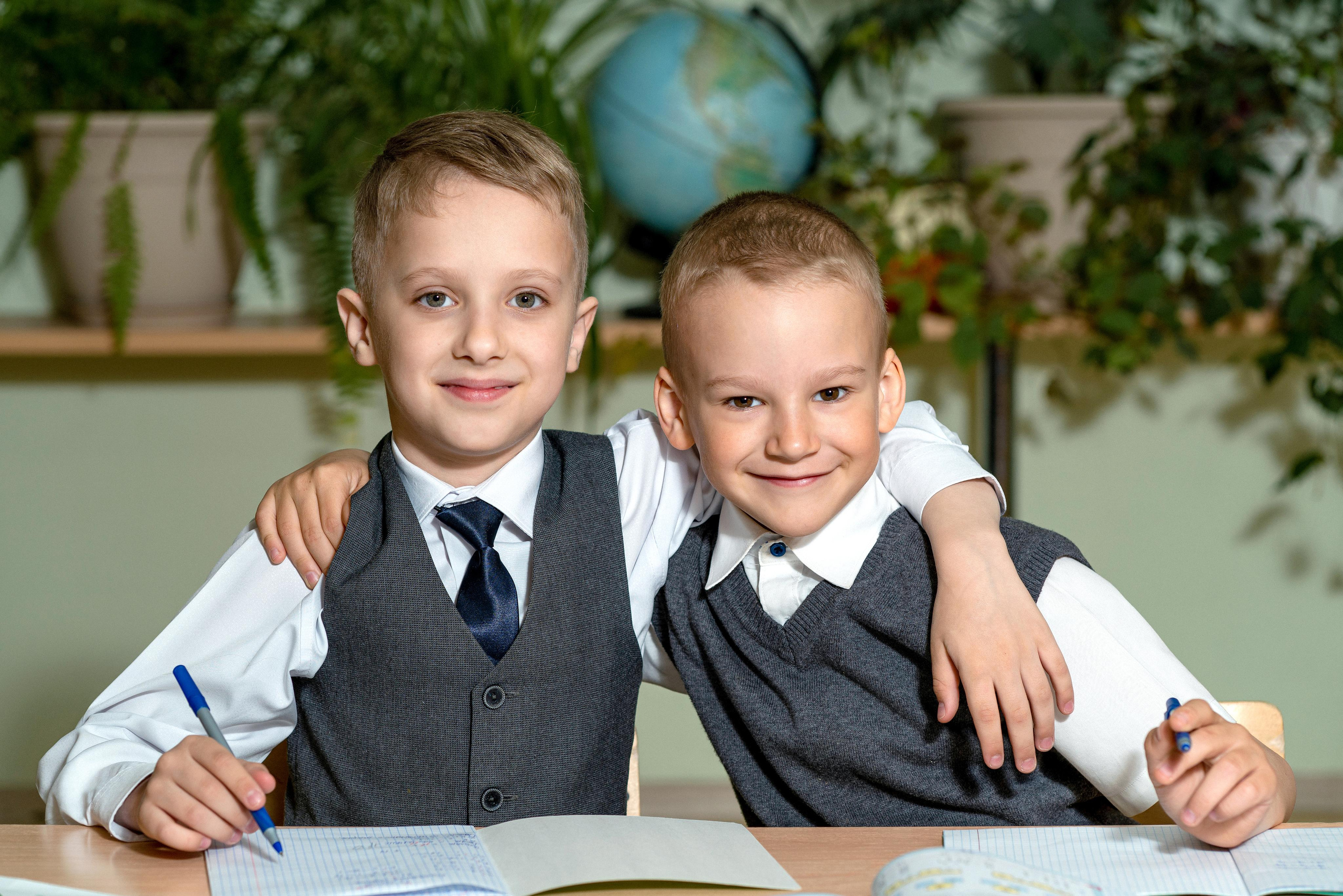 обнимашки с другом