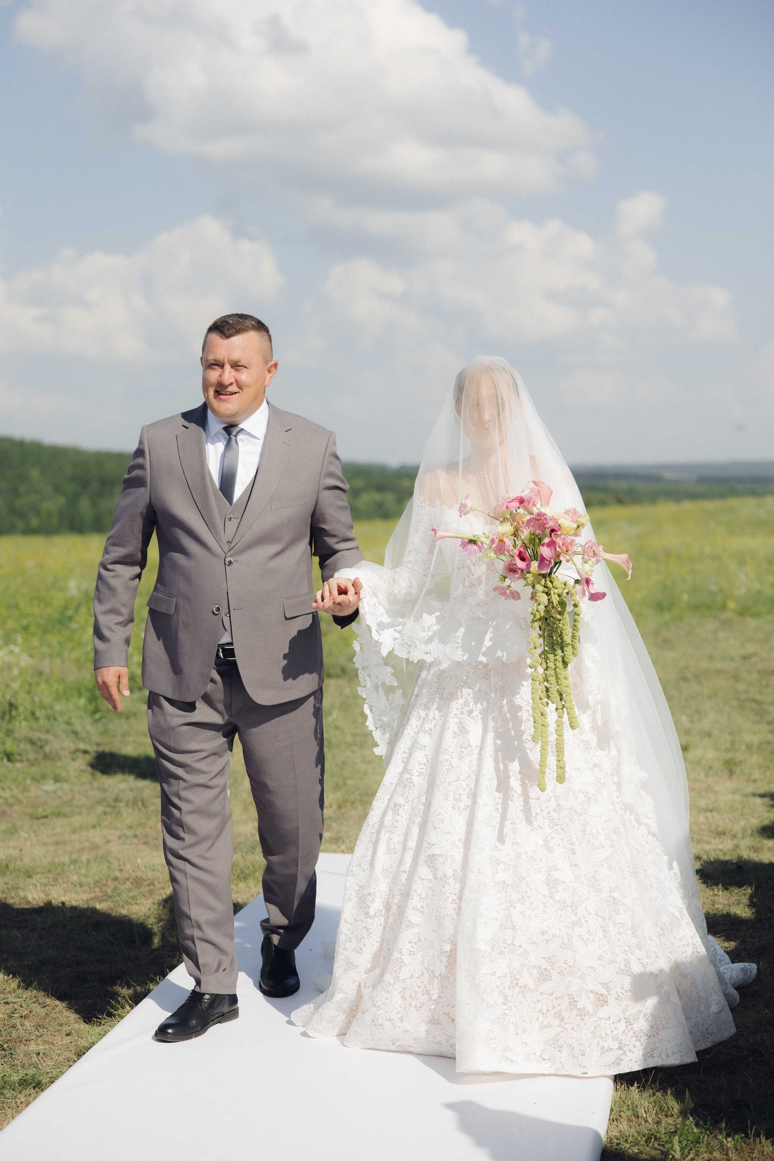 Дилия и Руслан, церемония у дуба. Фотограф любви в городе Казань