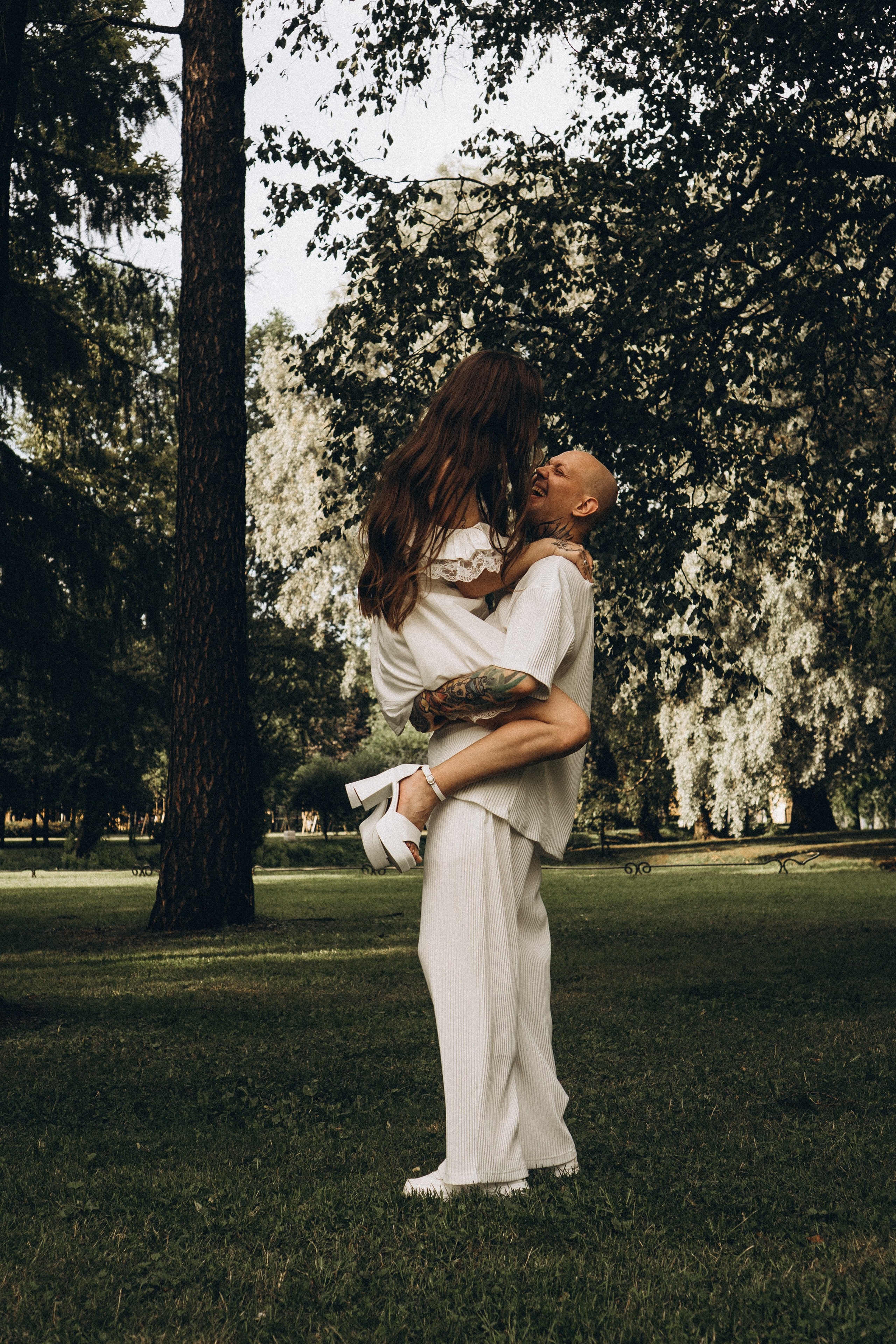 СВАДЕБНАЯ ПРОГУЛКА ПО ТАВРИЧЕСКОМУ САДУ И НЕВСКОЙ РАТУШЕ. Профессиональный фотограф, Санкт-Петербург — Виктория Богомолова