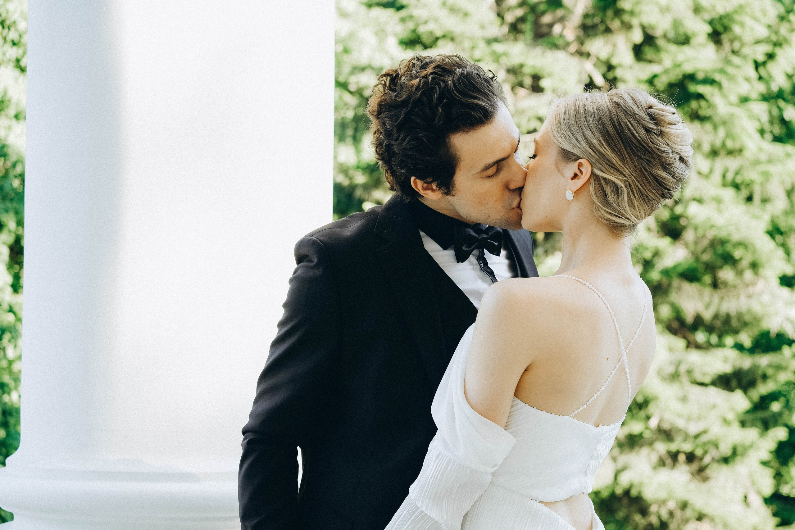 СВАДЕБНАЯ СЬЕМКА В ПАРКЕ ОРАНИЕНБАУМ. Профессиональный фотограф, Санкт-Петербург — Виктория Богомолова