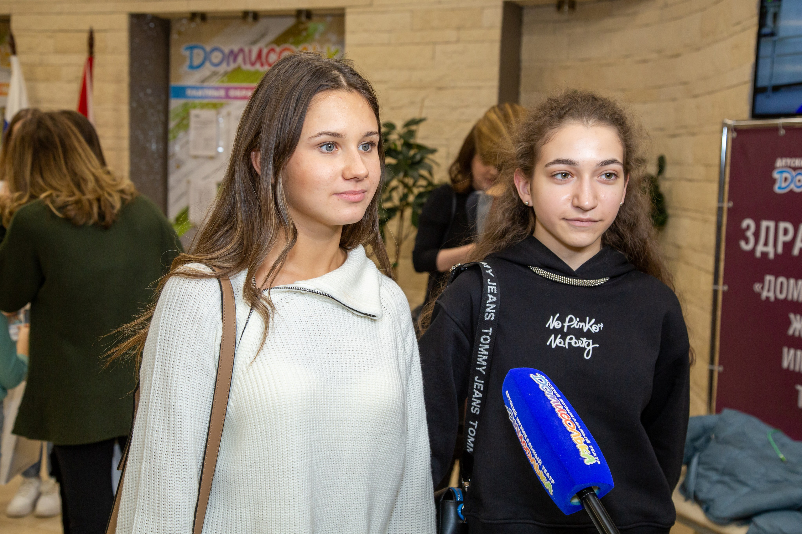 Репортажная съёмка для Домисольки на новый год. «Студия DRONAVT`s» — видеосъёмка и фотография г. Москва