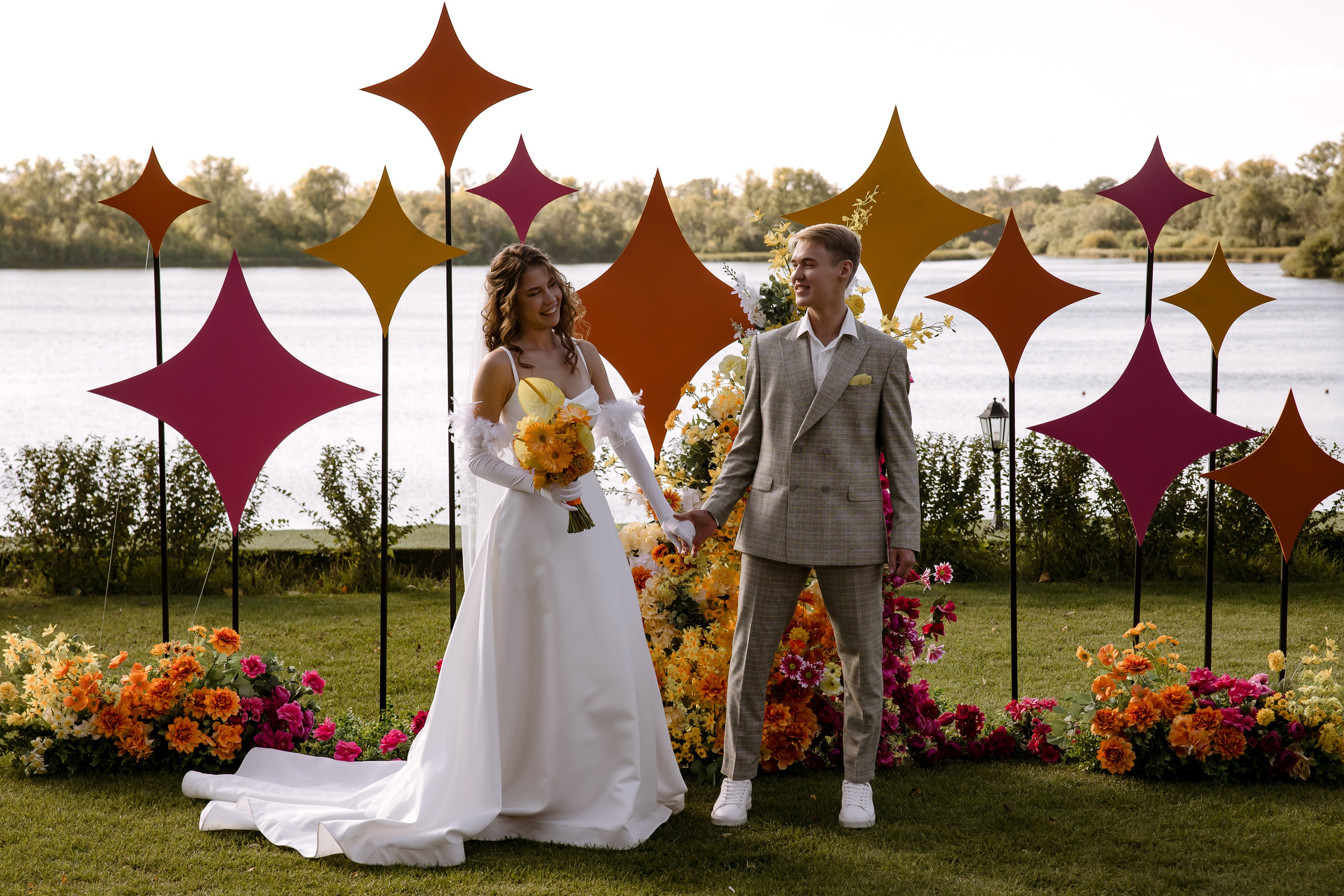 Яркая свадьба в «Нет на карте» в Самаре. Свадебный и семейный фотограф в Самаре и Тольятти | Елена Топанцева