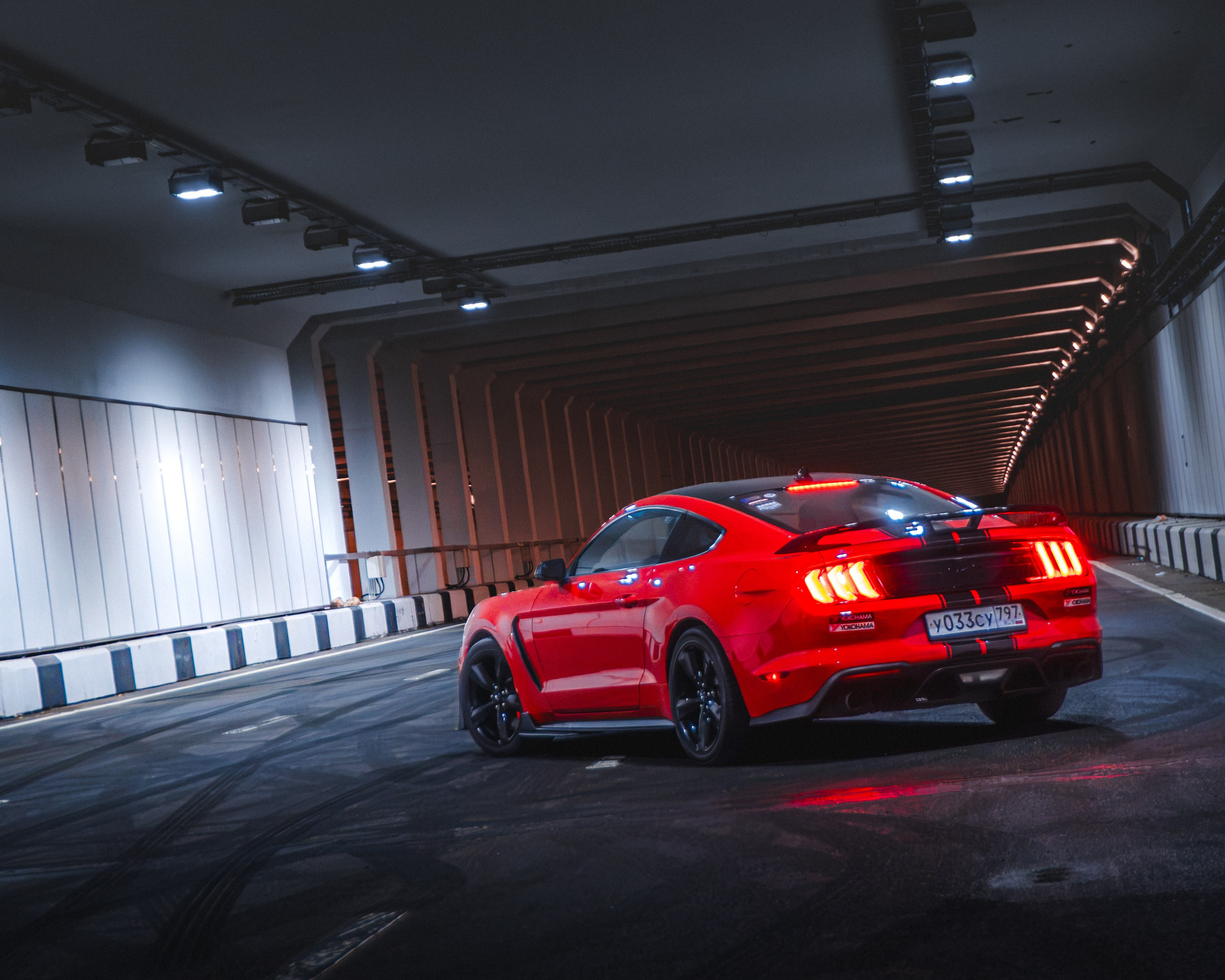 RED HOT. Автомобильный фотограф в Москве