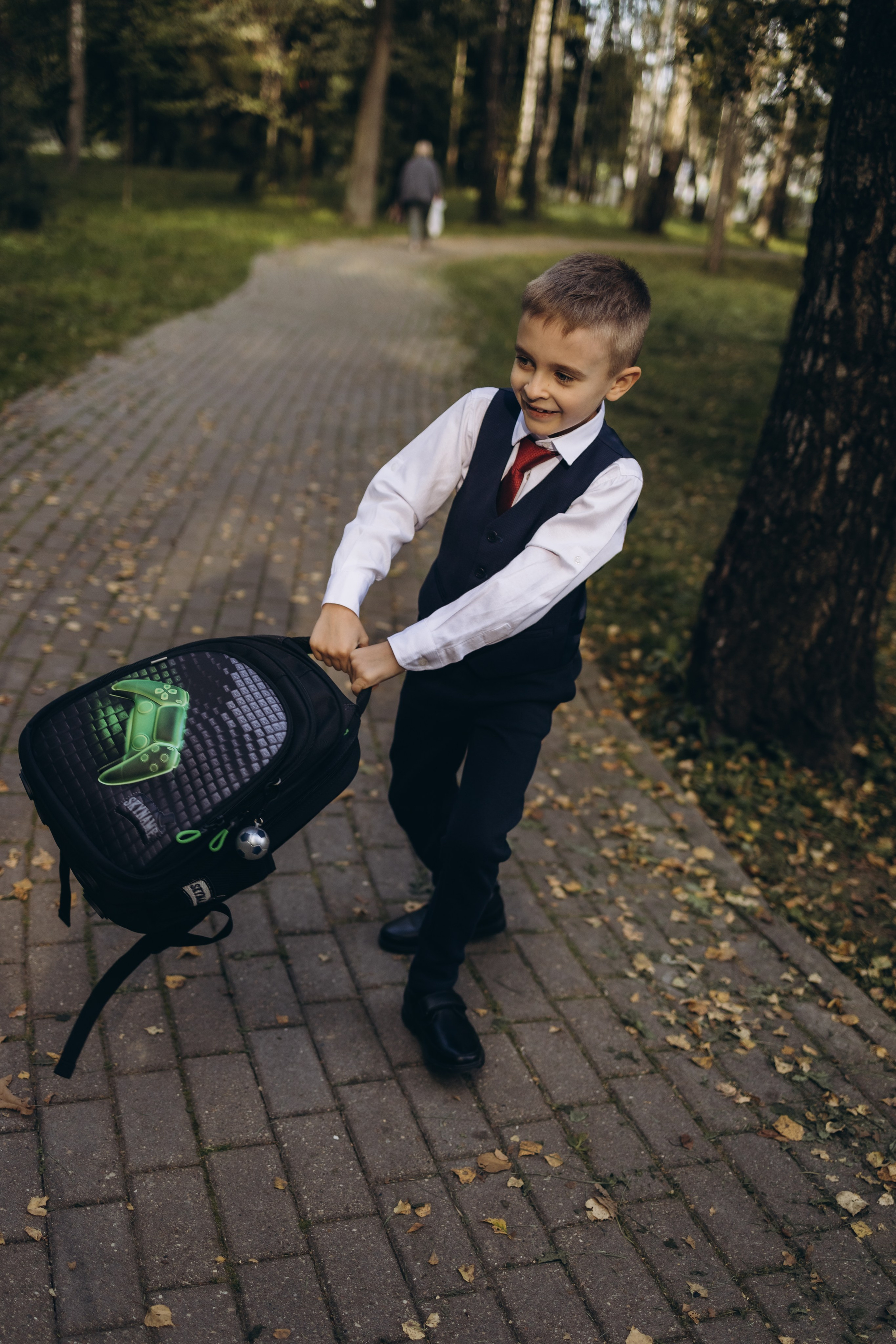 Первая школьная фотография Димули (1.09.2025 г.) г. Обнинск (Калужская обл.). Надежда Стар семейный и церковный фотограф в Жукове и Калужской области