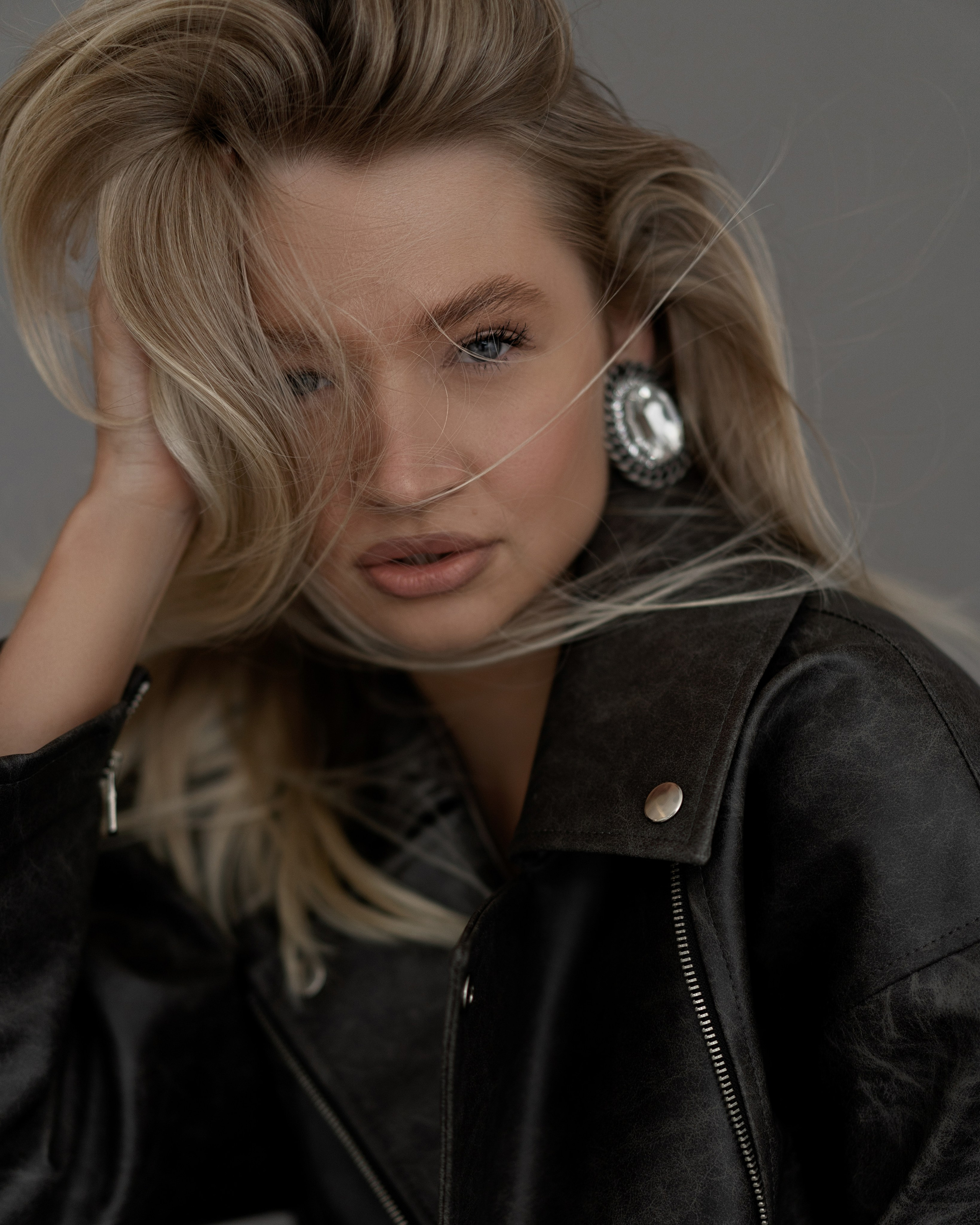 Съемка для Виктории в стиле минимализм. Shakhveledova.ru