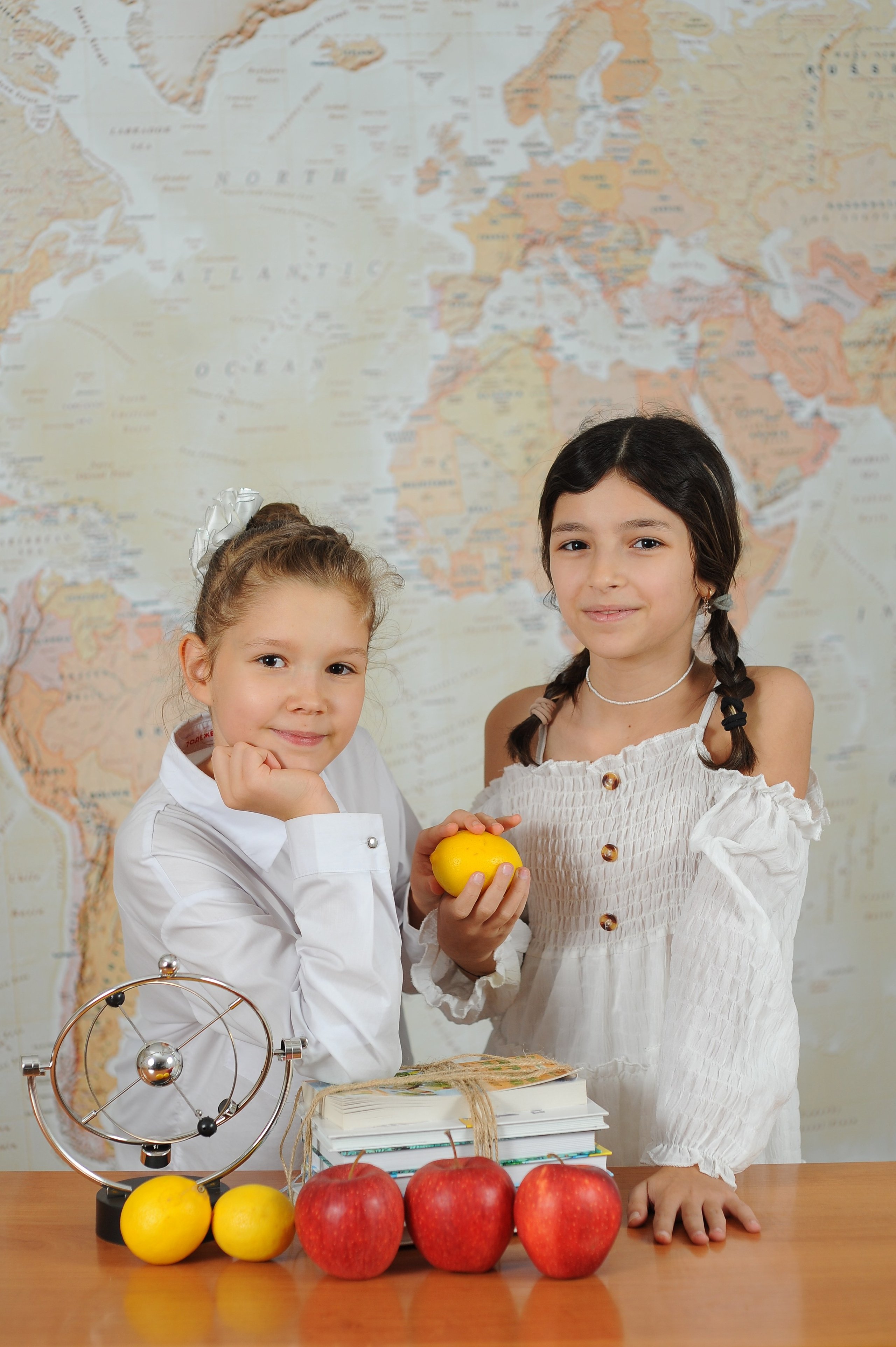 4 класс для альбома. Детский портрет