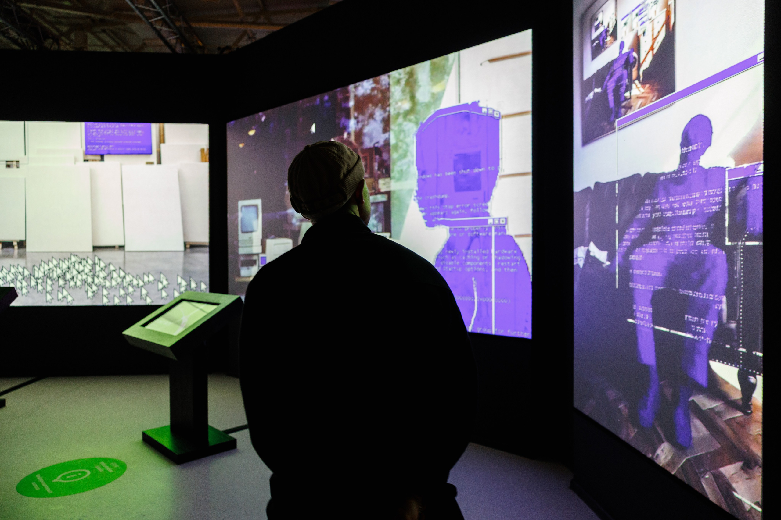 NUR NOW | Выставка цифрового искусства. Фотограф Ставрополь Петр Голубенко