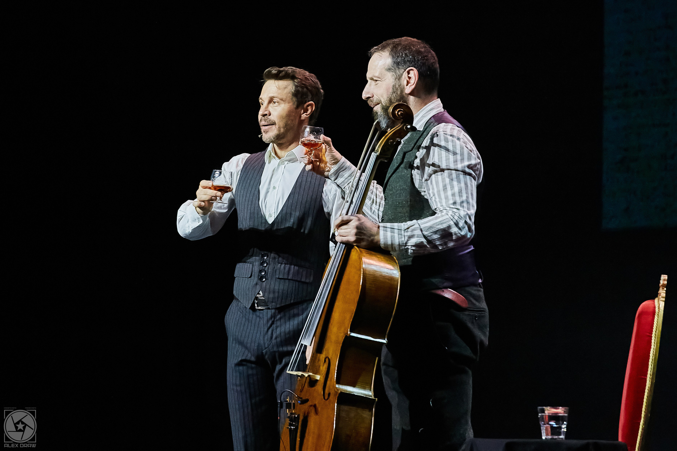 Павел Деревянко и Борис Андрианов шоу-комедия «Хулиганы». Фотограф Москва Concerts photo / Fashion photо