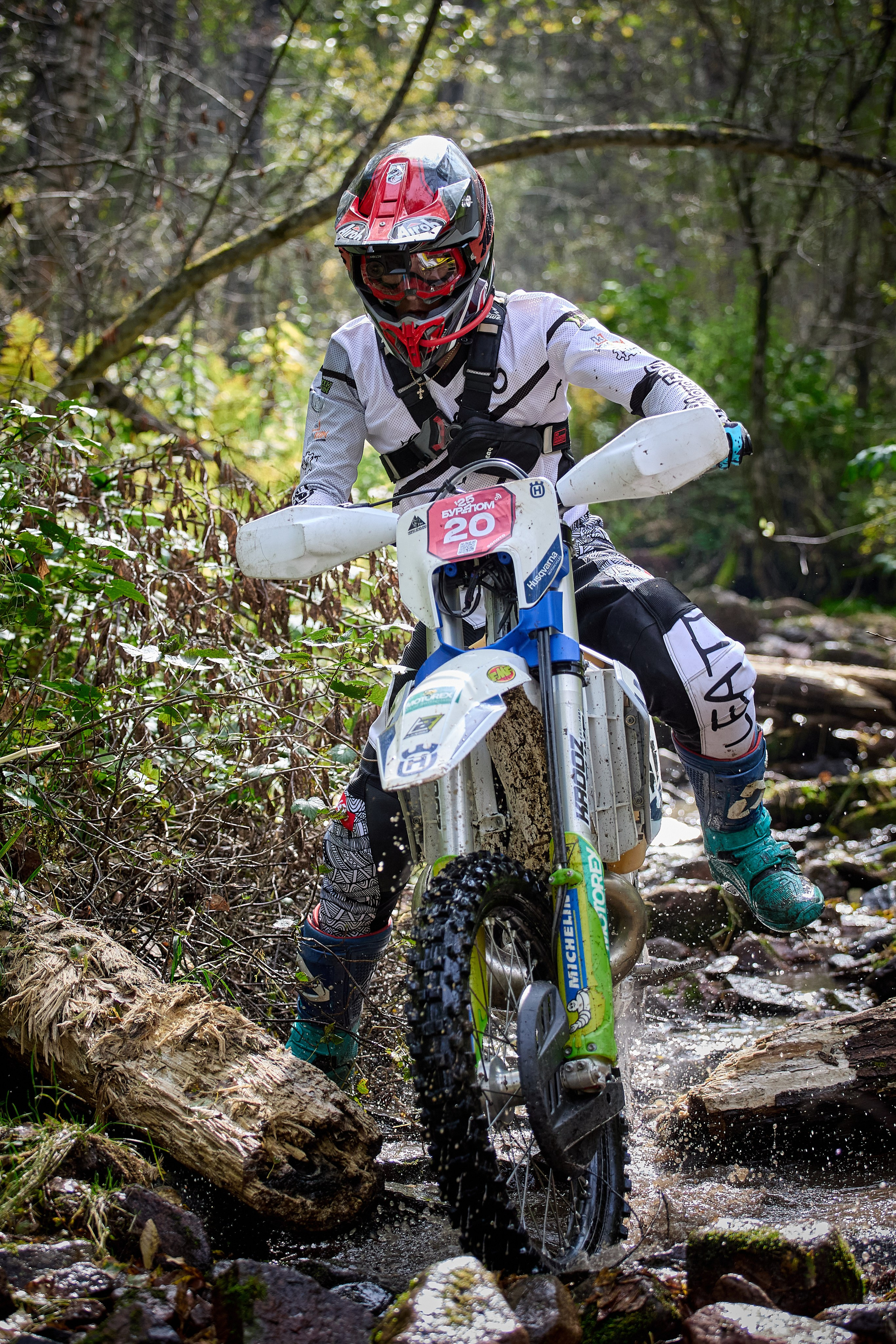 БУРЕЛОМ 2025 чемпионат Сибири по Эндуро. Фотограф Москва Concerts photo / Fashion photо